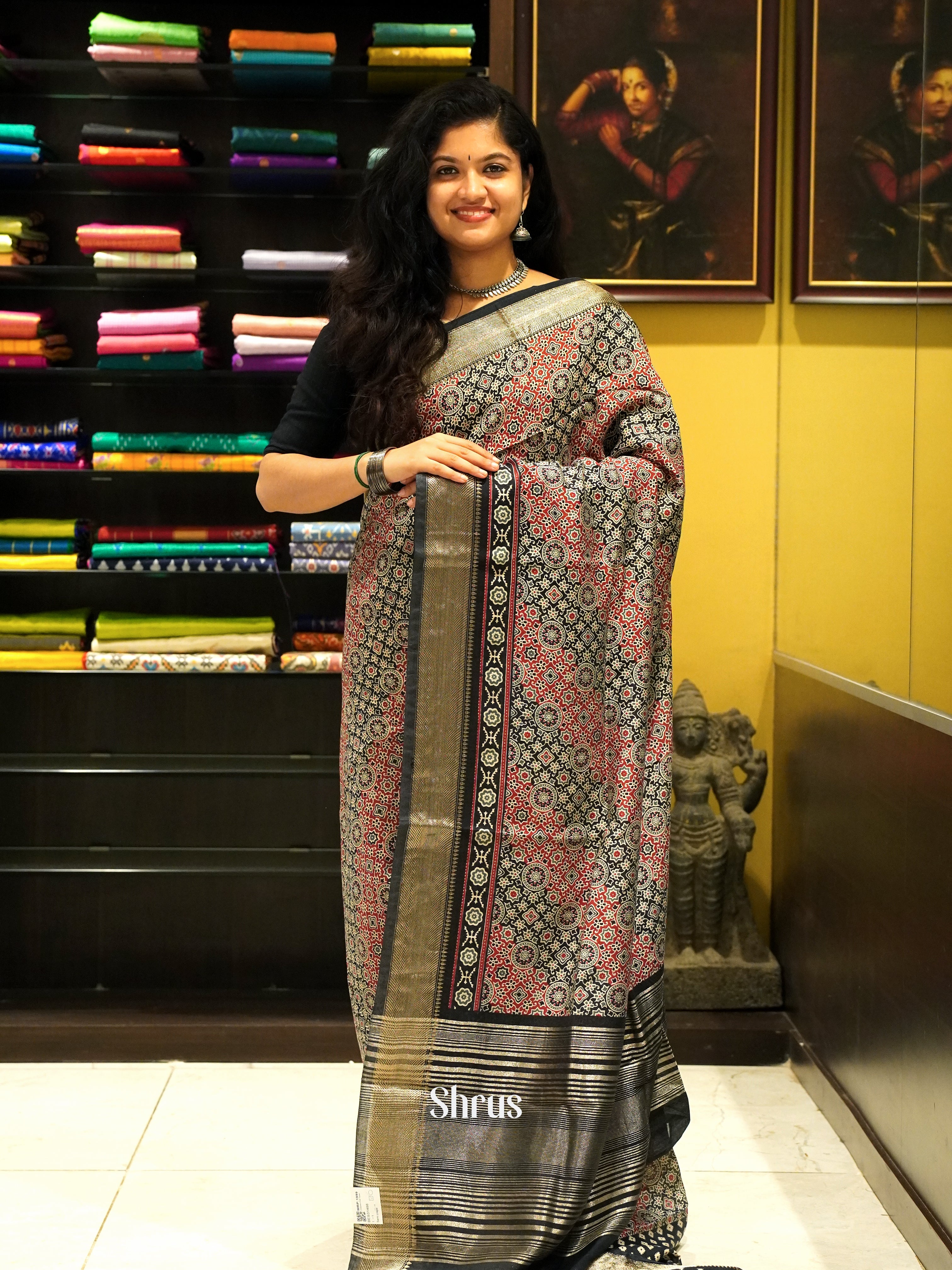 Red & Grey- Semi Crepe Saree