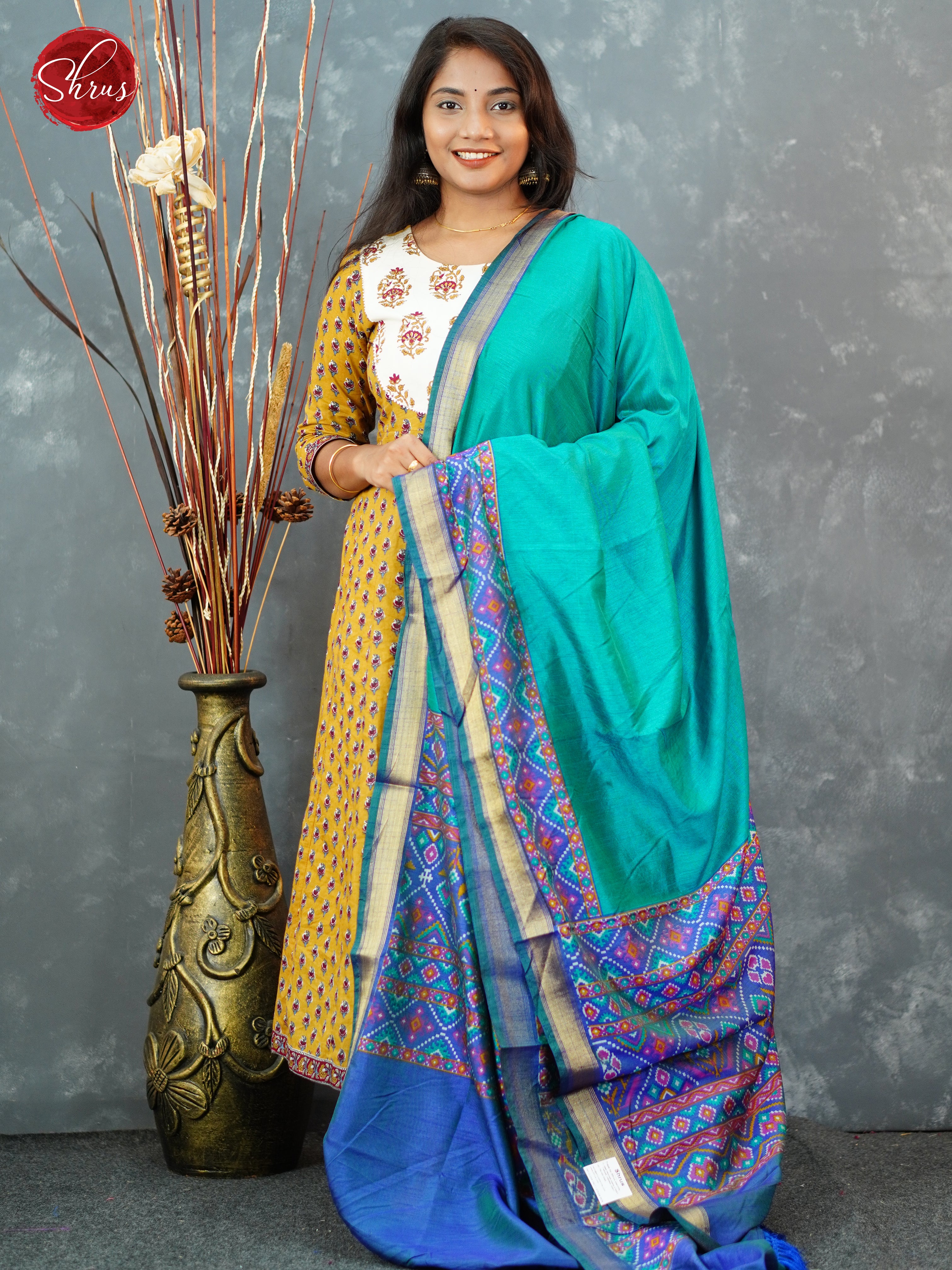 Teal & Blue - Dupatta - Shop on ShrusEternity.com