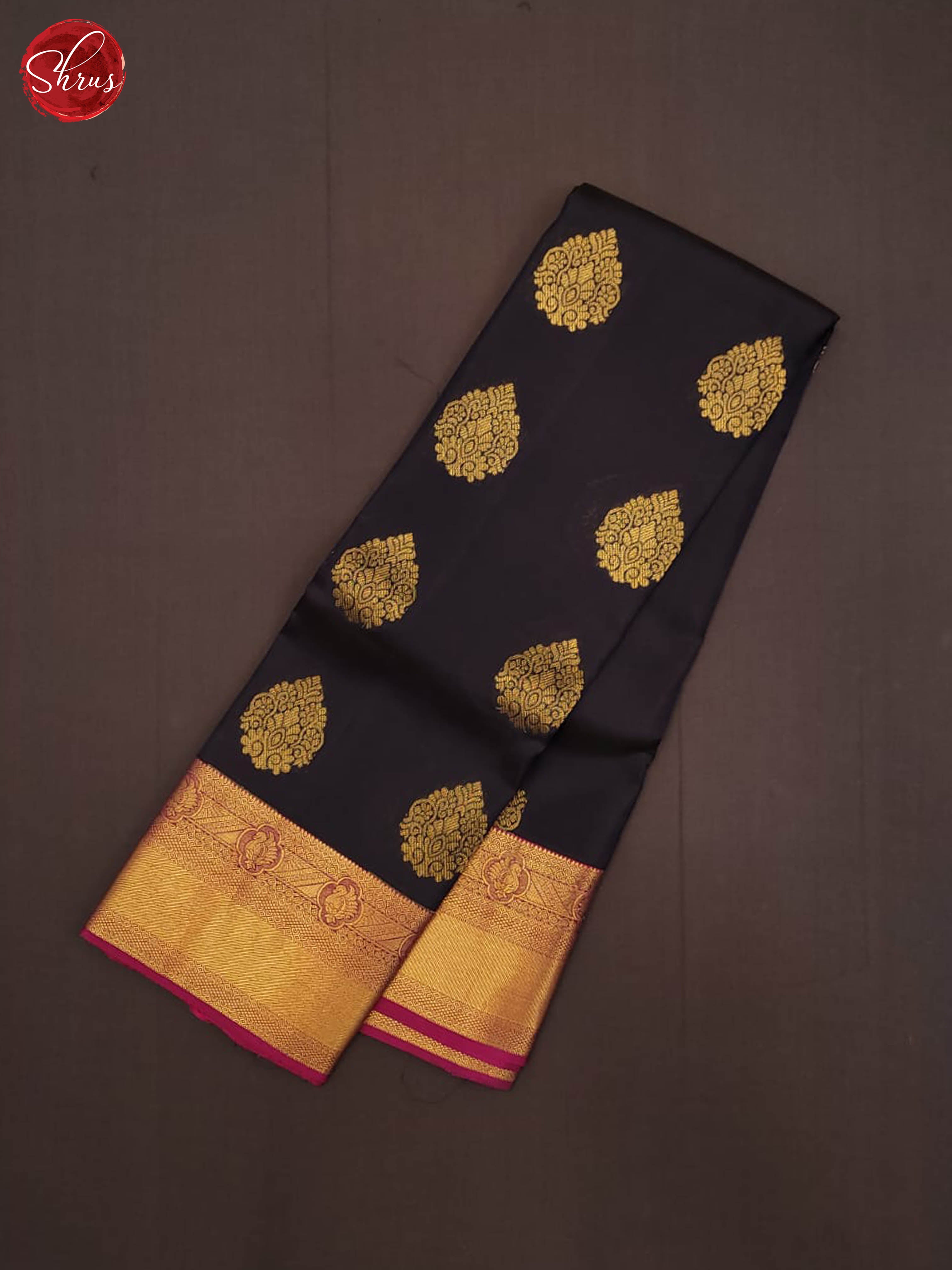 Navy blue and vadamalli- Kanchipuram half-pure Silk Saree - Shop on ShrusEternity.com