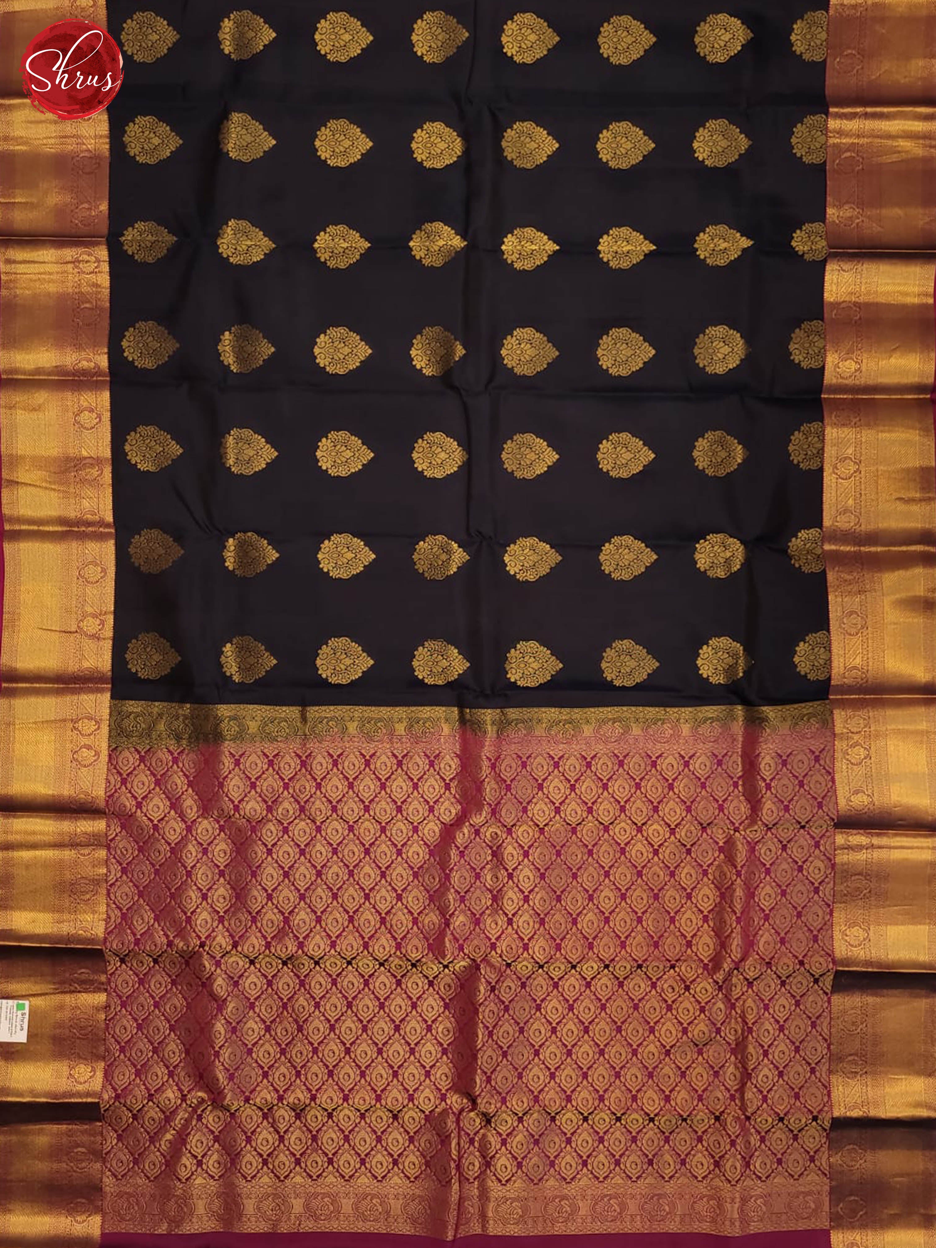 Navy blue and vadamalli- Kanchipuram half-pure Silk Saree - Shop on ShrusEternity.com