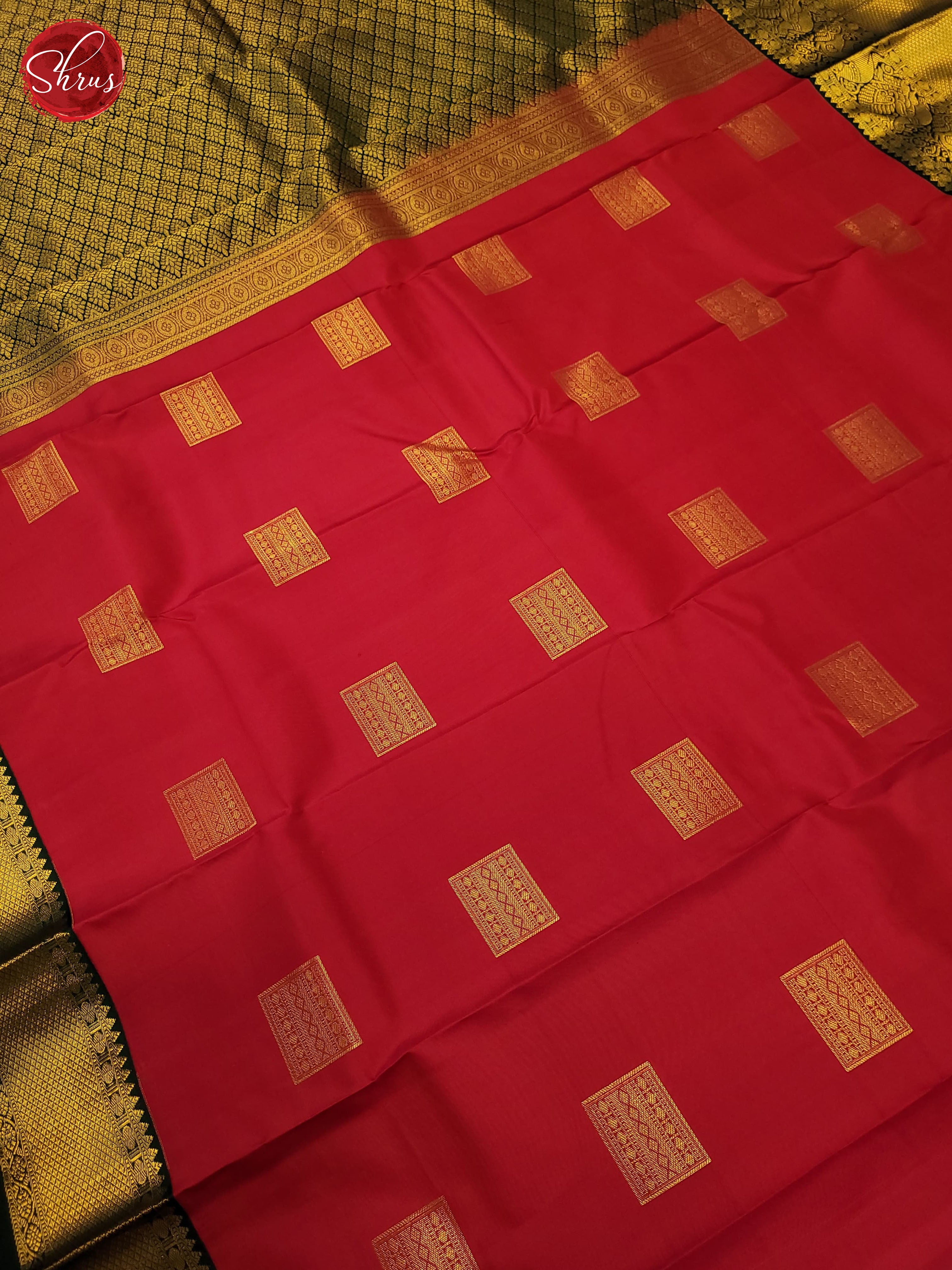 BGS18118 -  Kanchipuram Silk Saree - Shop on ShrusEternity.com