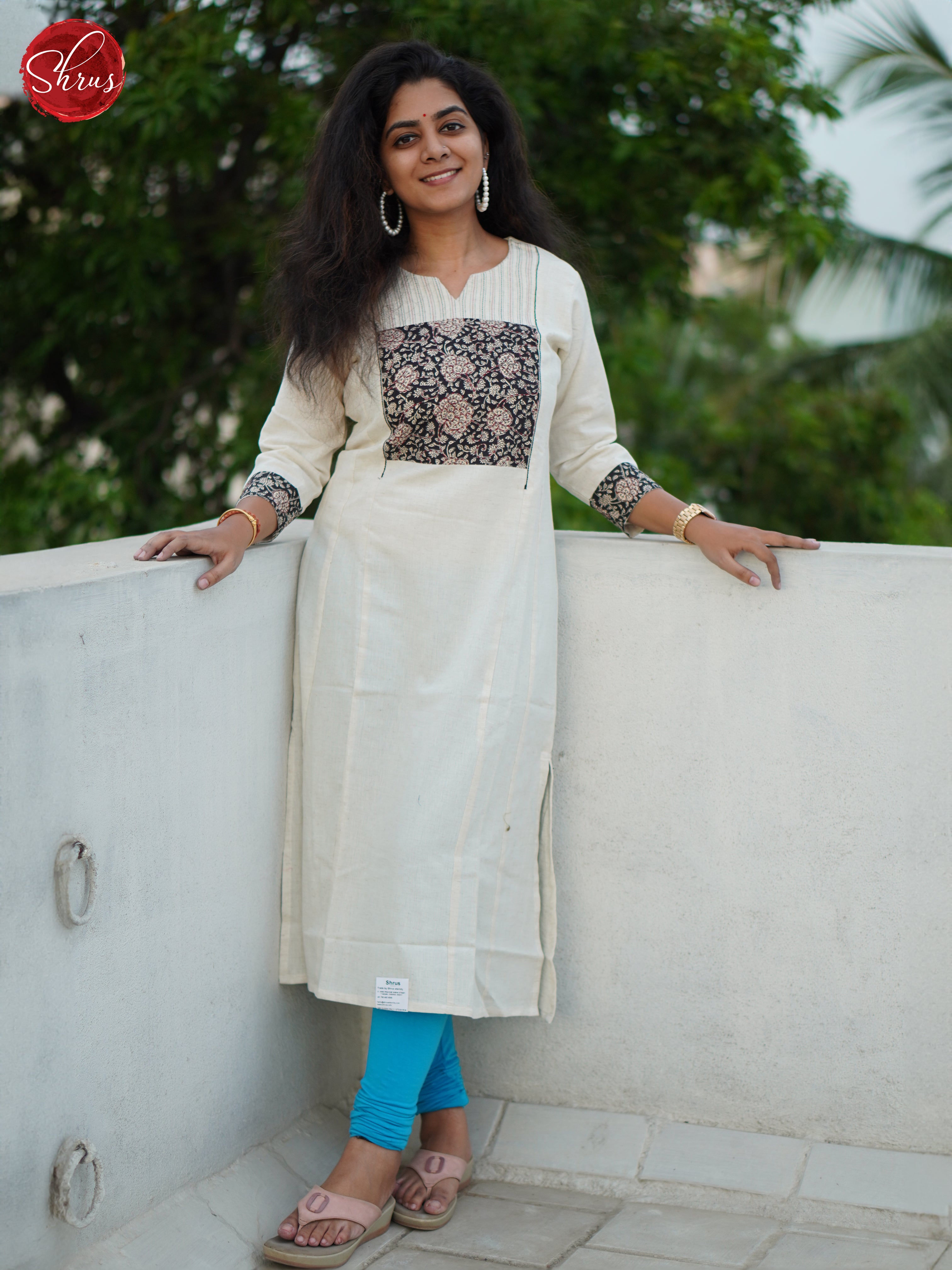 BGS19119 - Readymade kurti - Shop on ShrusEternity.com