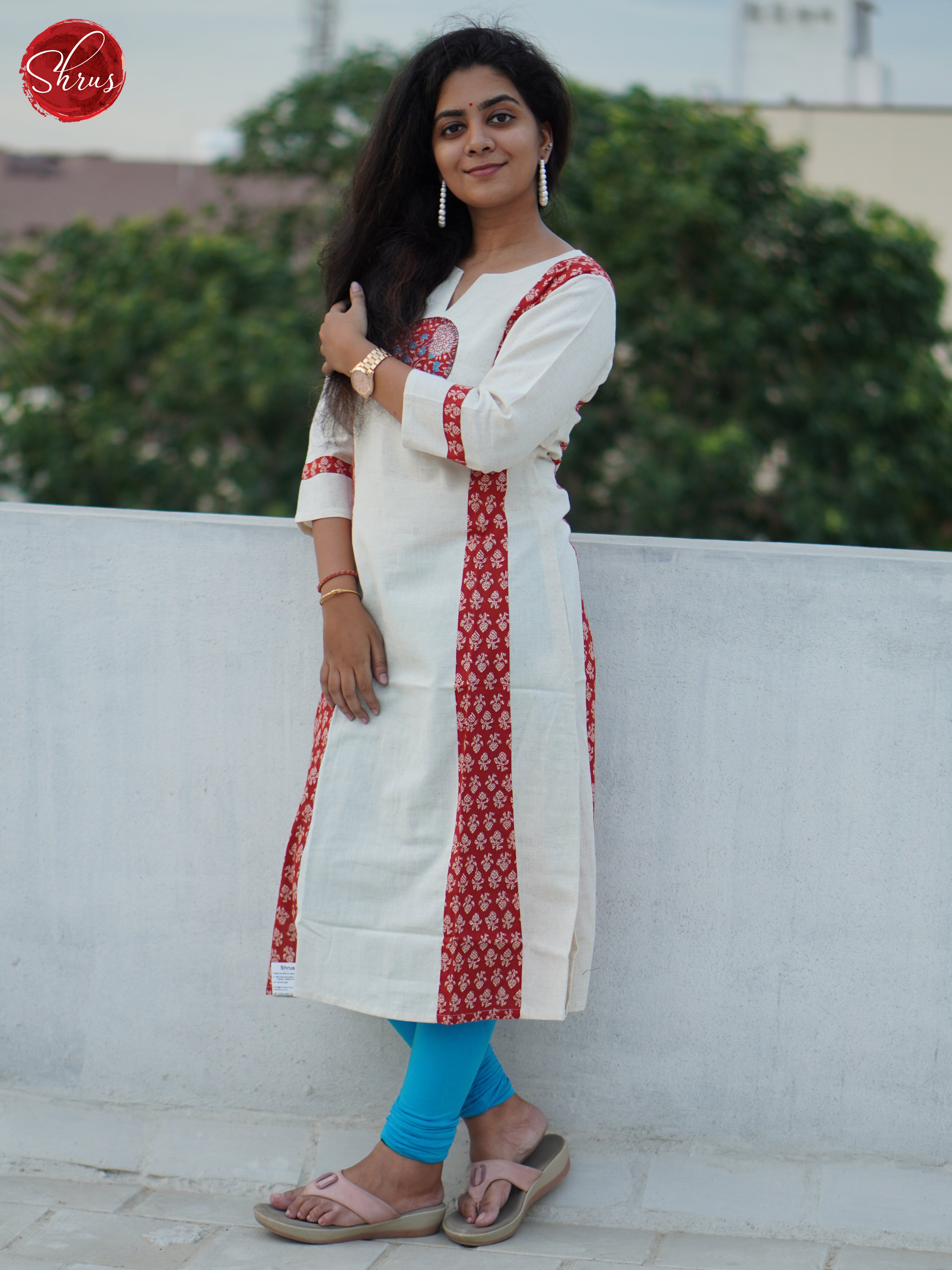 BGS19134 - Readymade kurti - Shop on ShrusEternity.com