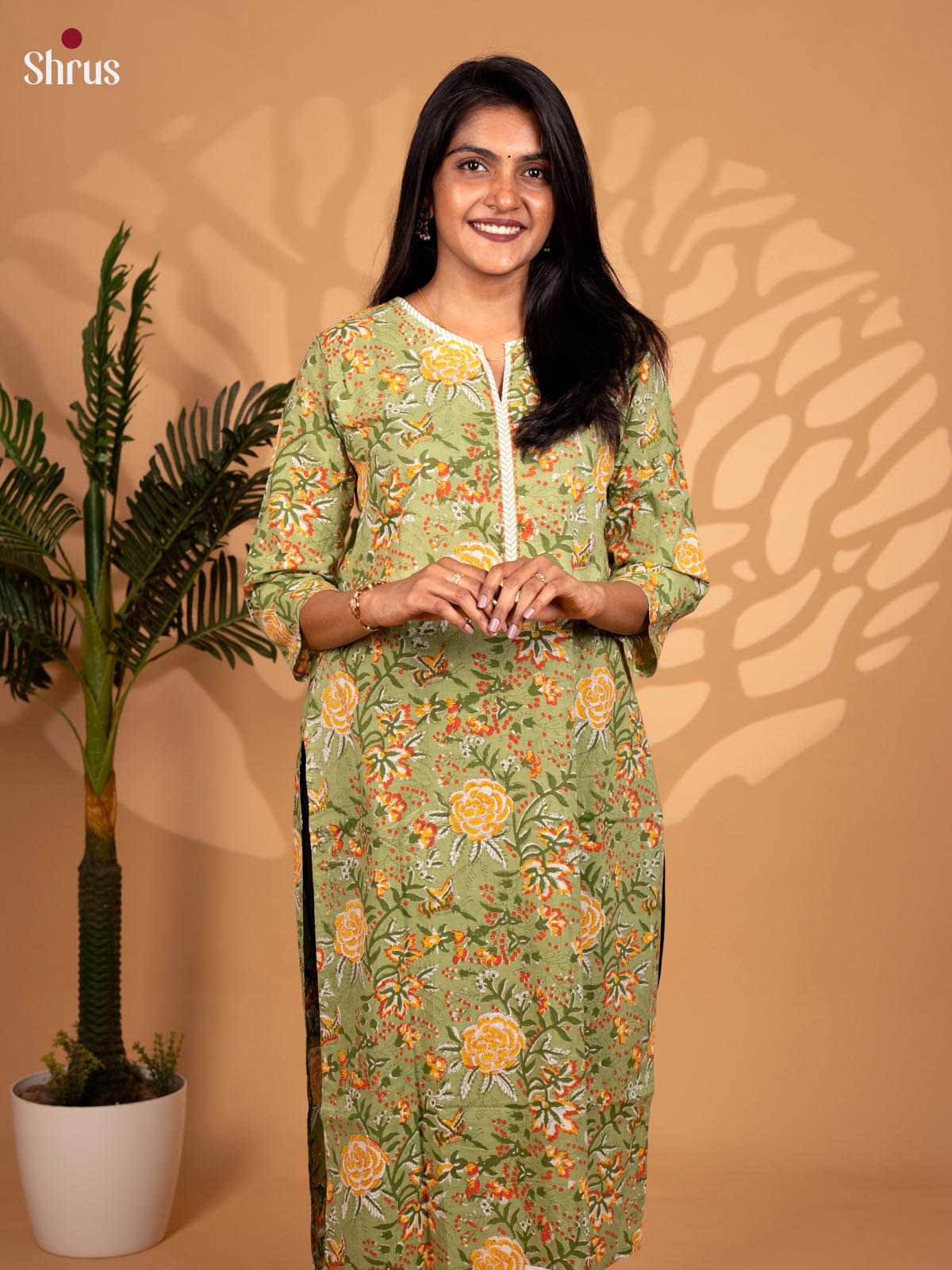 Green - Readymade kurti with floral print