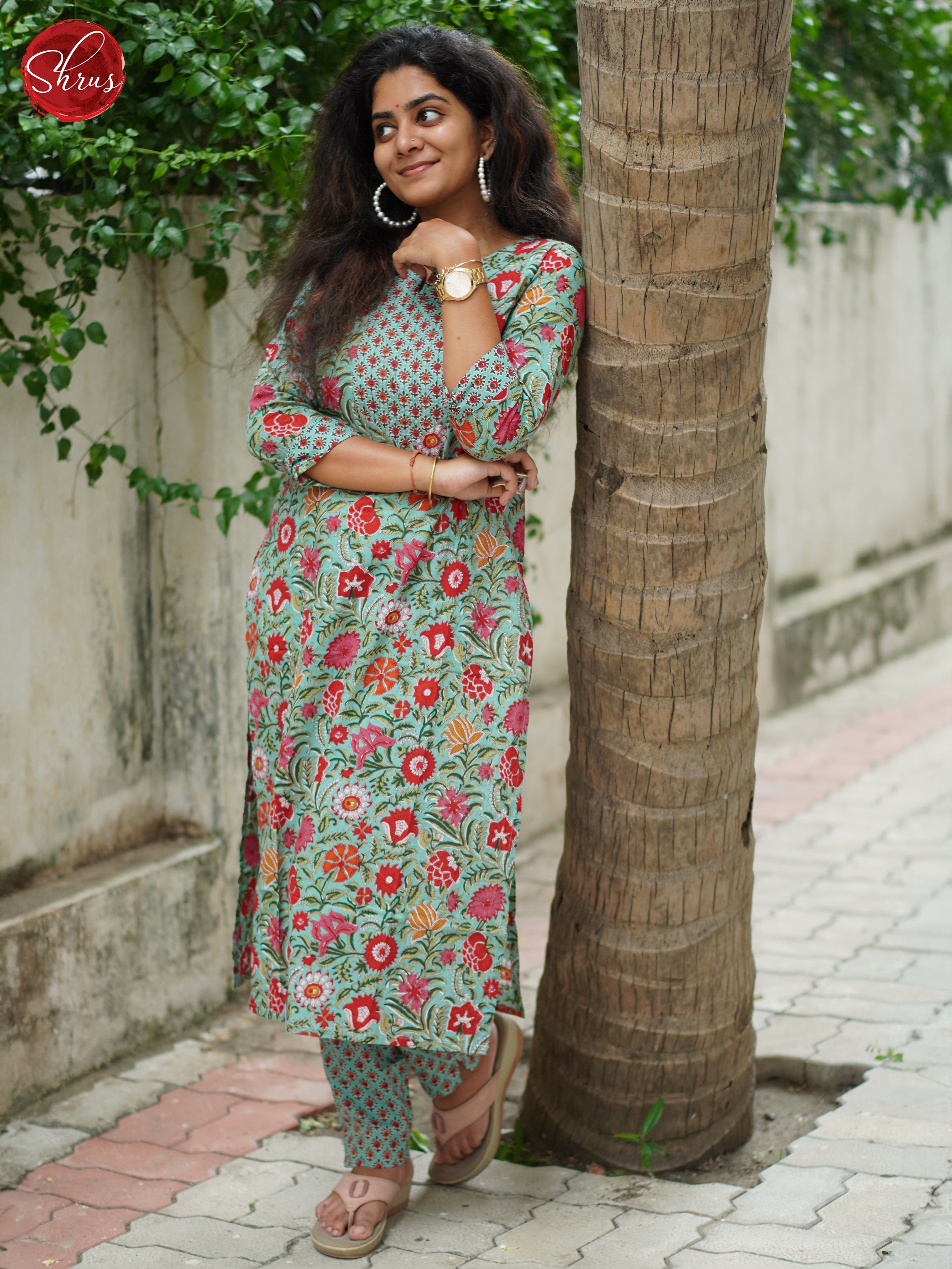 BGS26055 - Readymade kurti - Shop on ShrusEternity.com