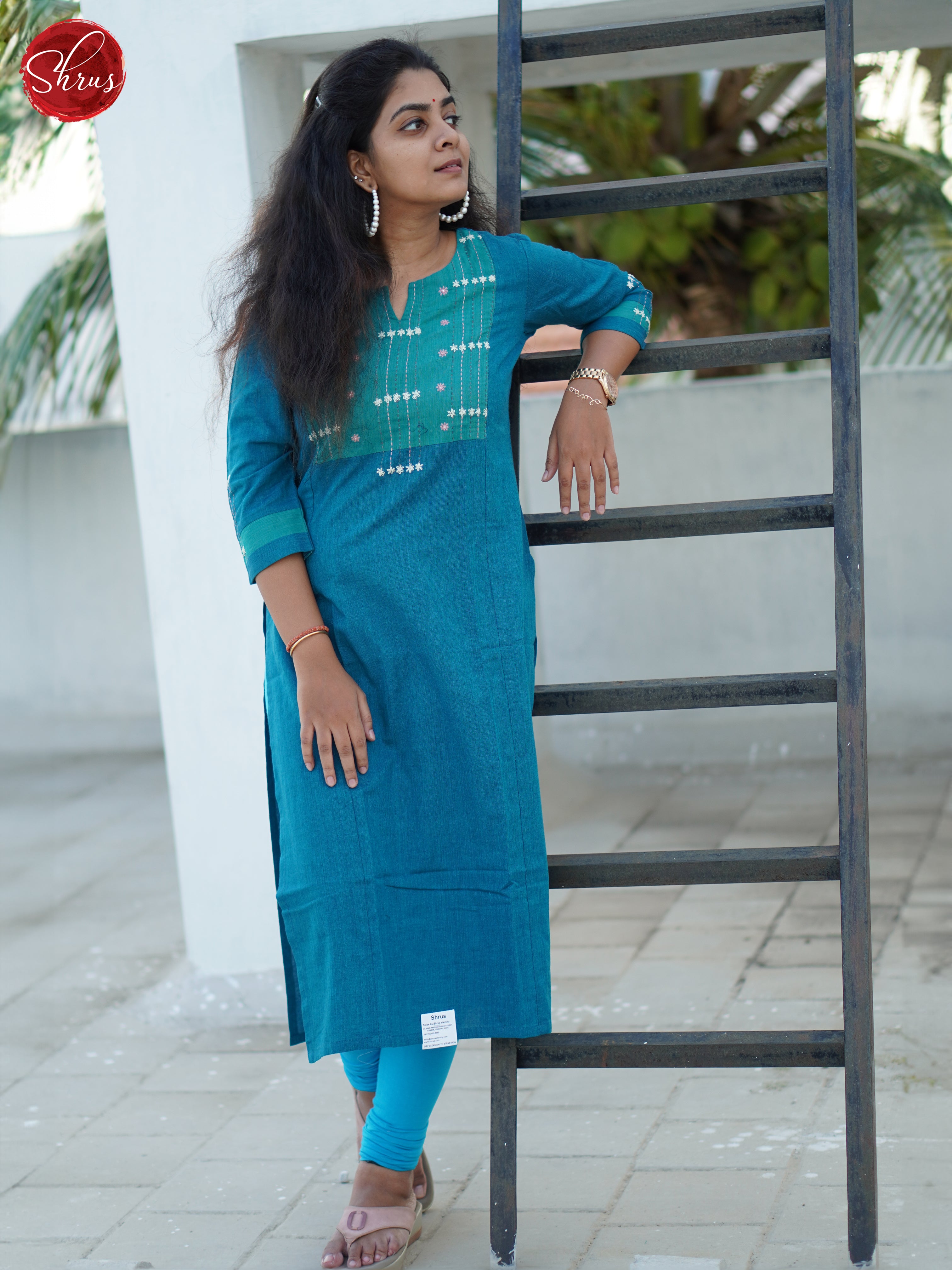 BGS26071 - Readymade kurti - Shop on ShrusEternity.com