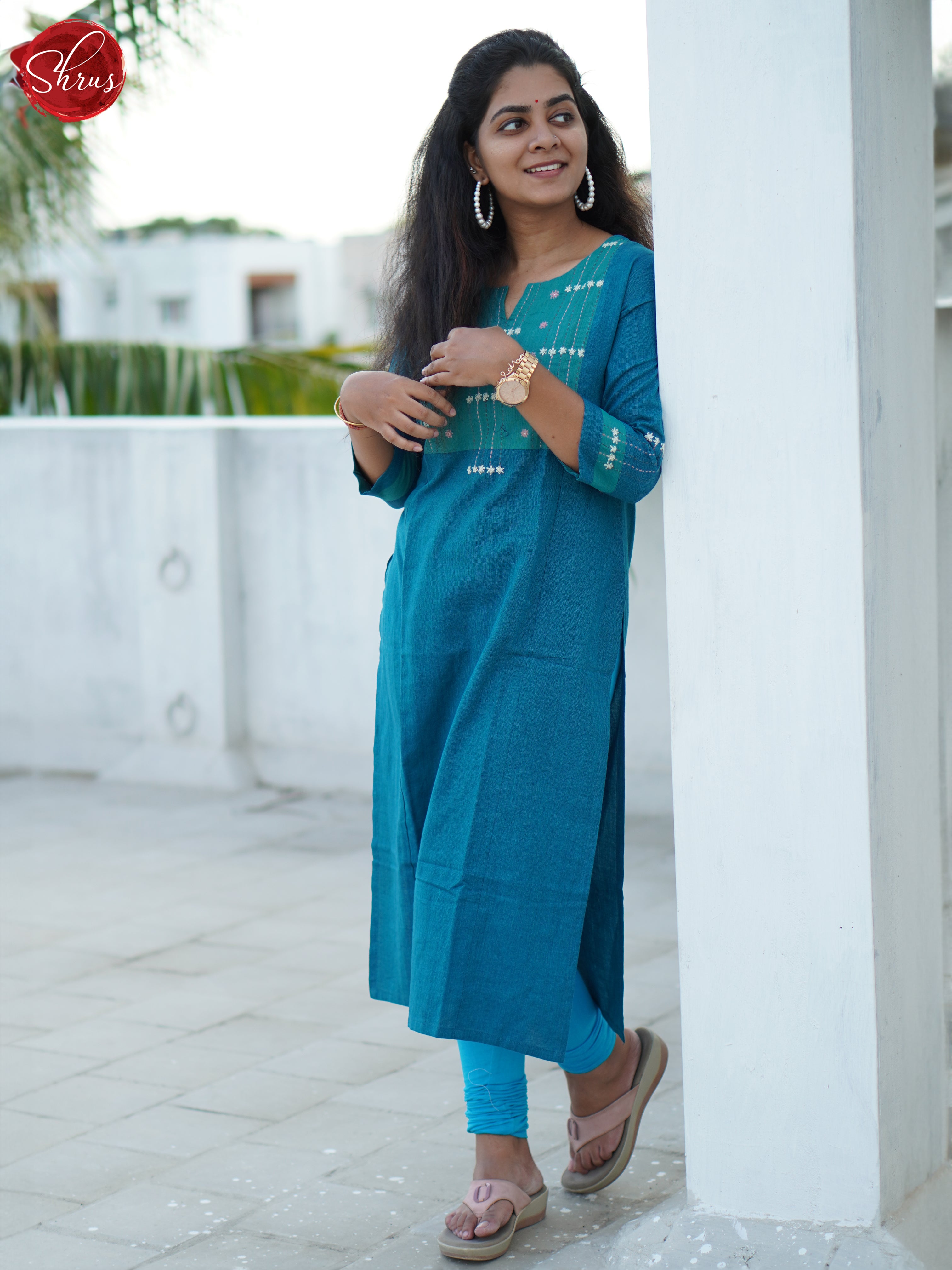 BGS26071 - Readymade kurti - Shop on ShrusEternity.com