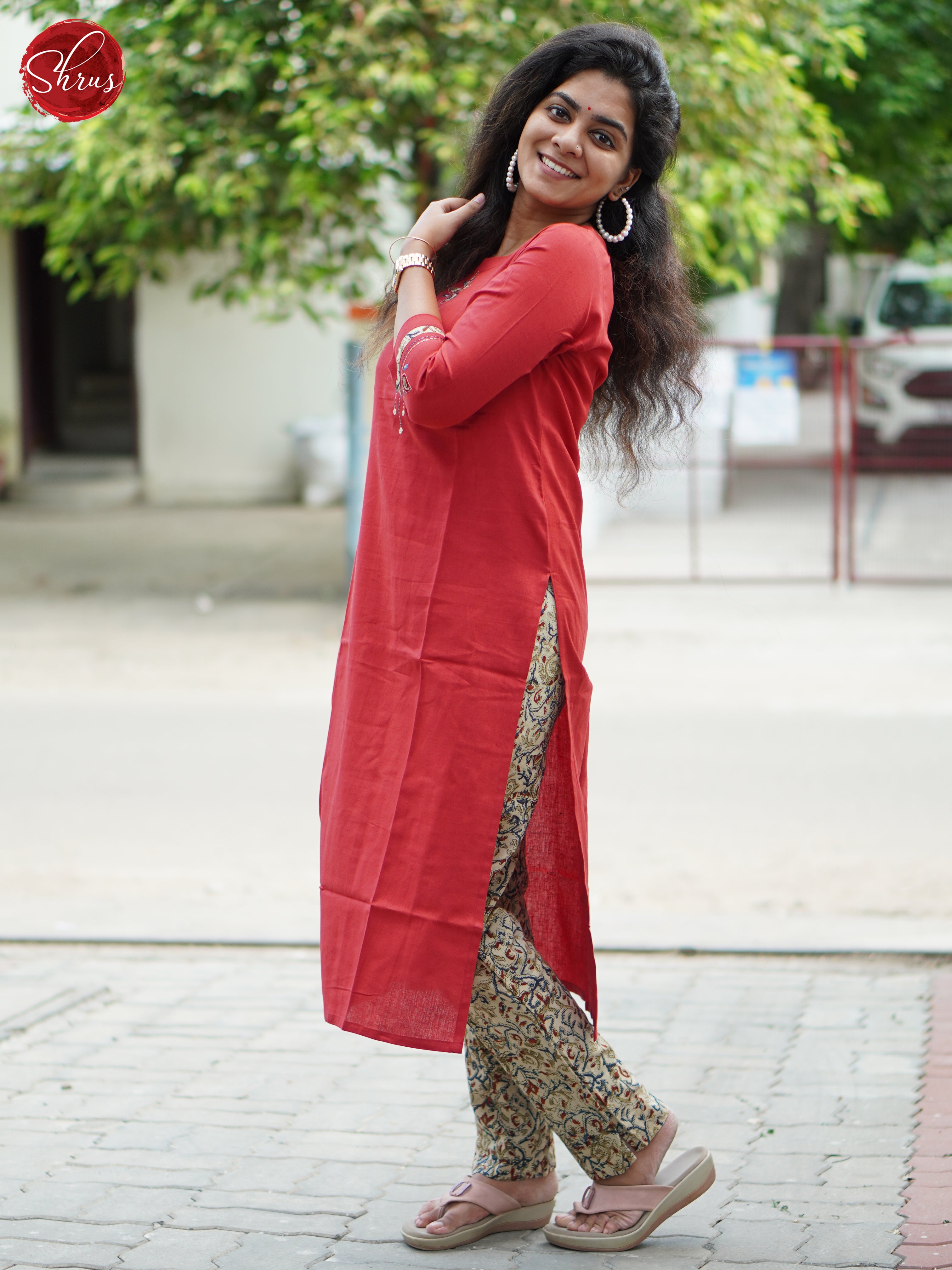 Red - cotton applique work 2 piece Readymade kurti set - Shop on ShrusEternity.com