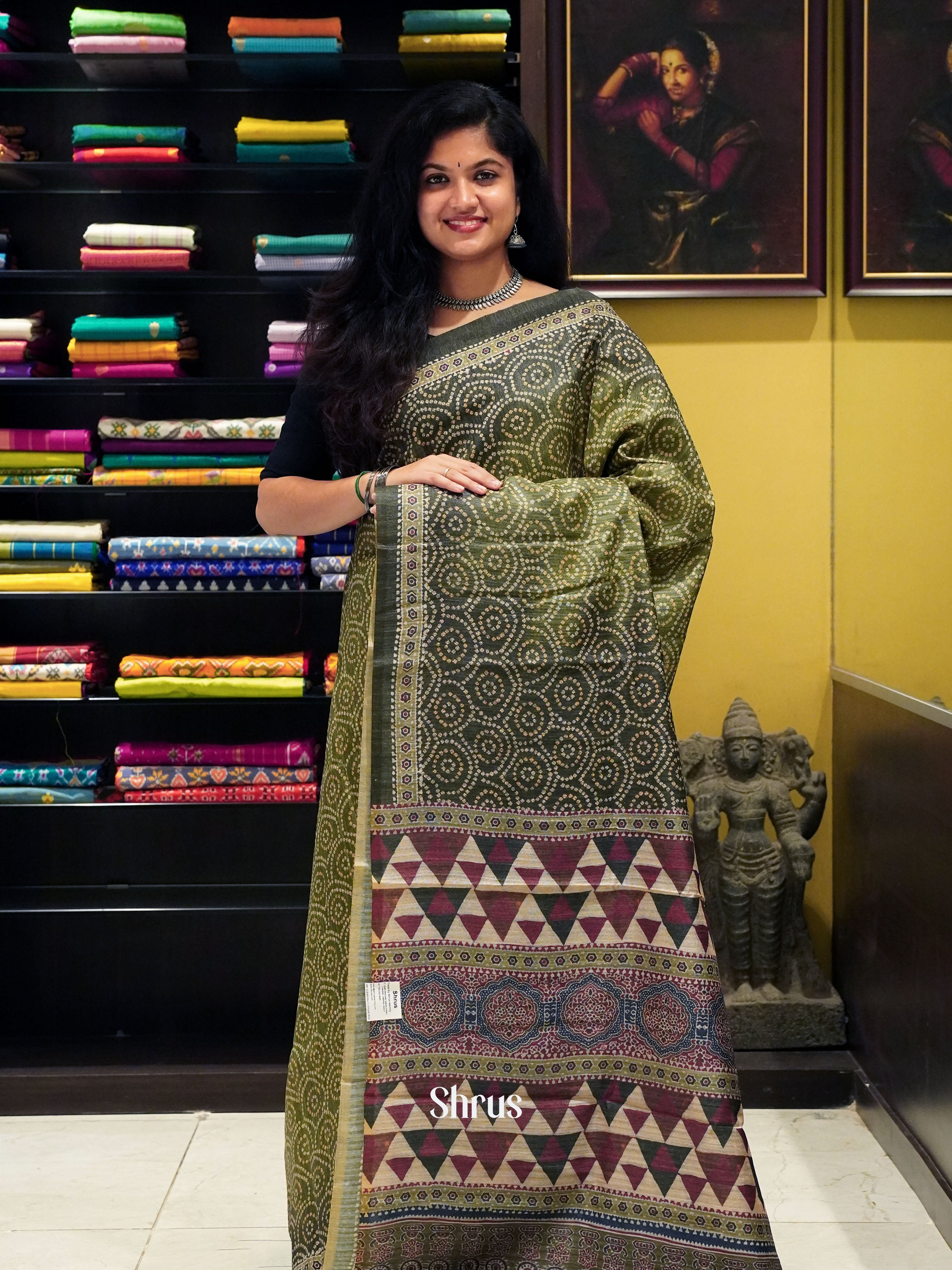 Green - Semi gicha Saree