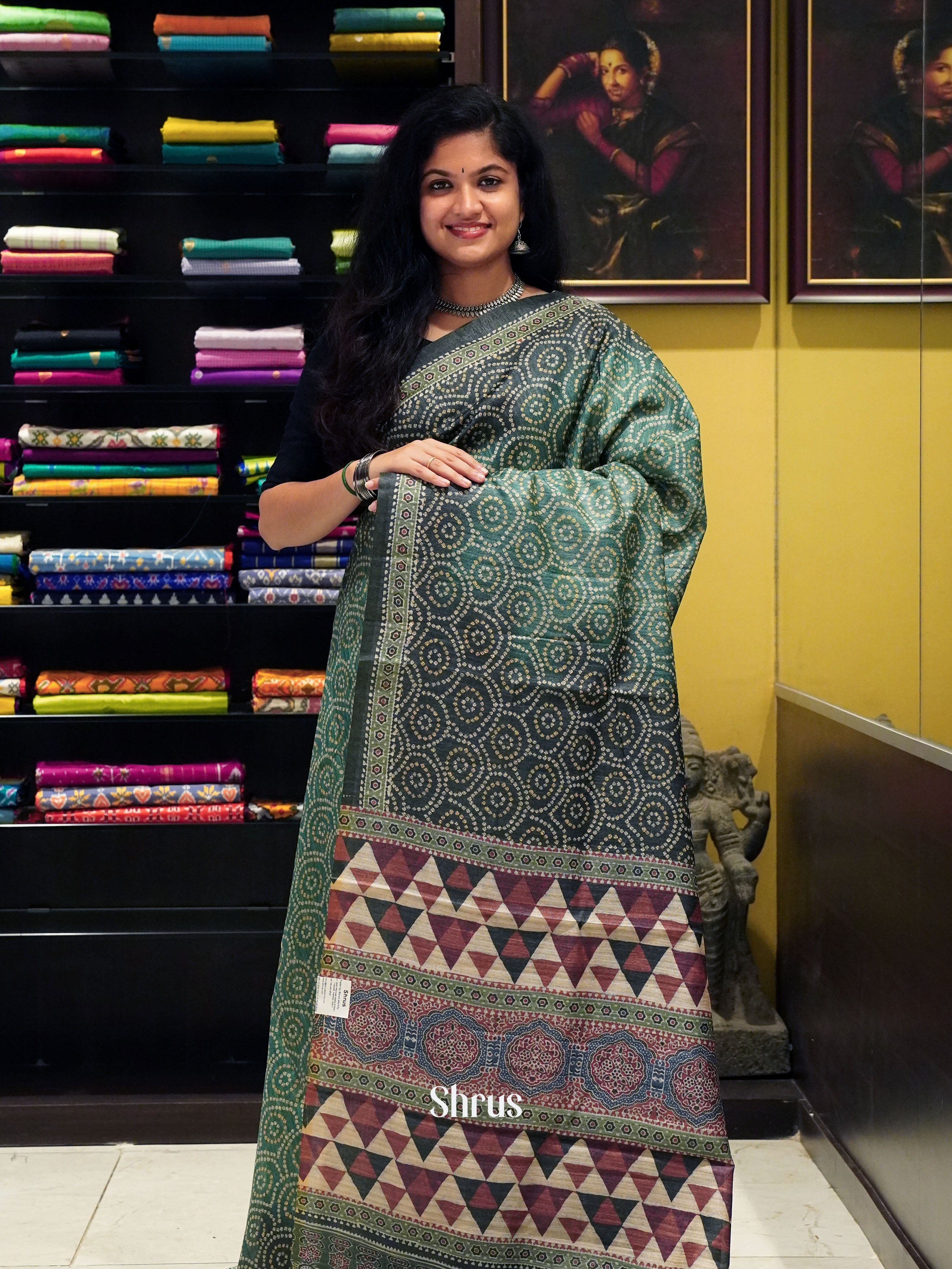 Green & Brown - Semi gicha Saree