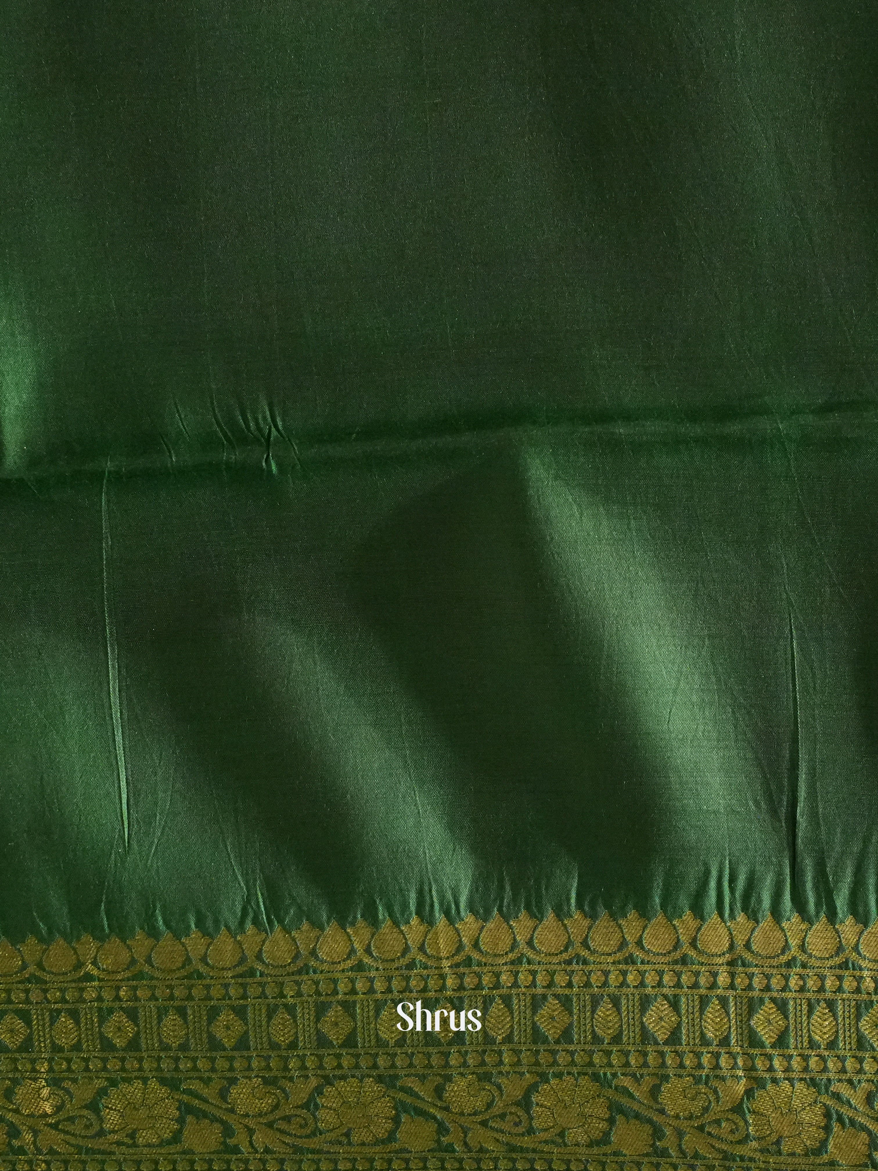 Red And Green- Khatan Saree