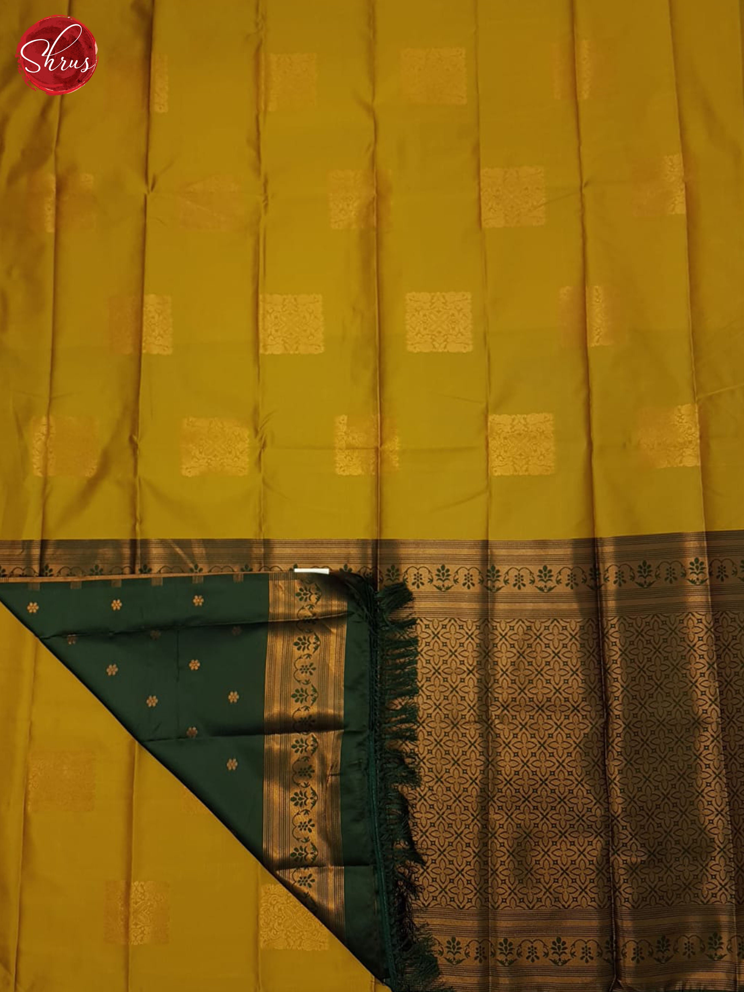 BHS18127- Semi Soft Silk Saree - Shop on ShrusEternity.com