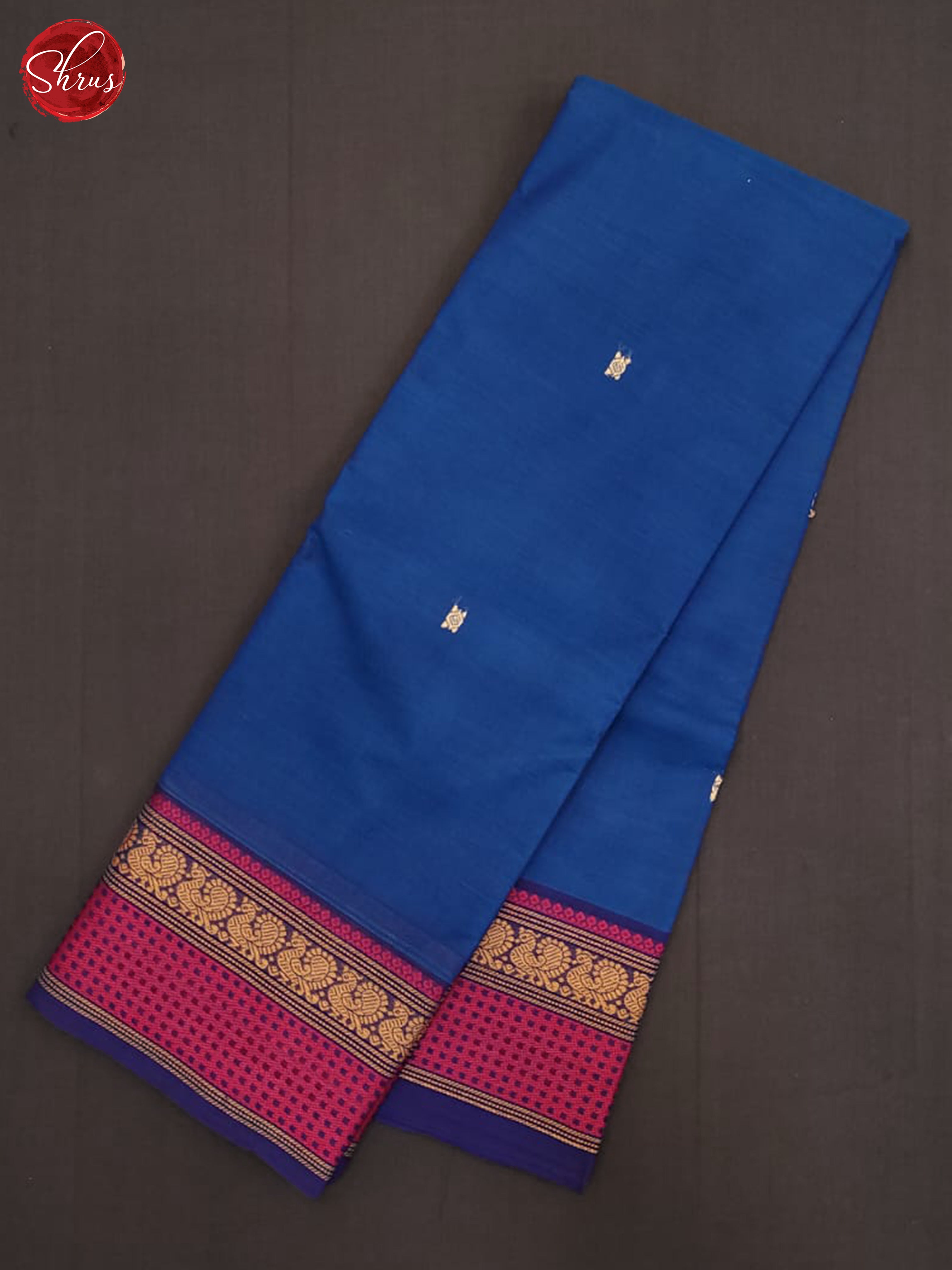 Handwoven Pure Matka Eri with Woven Gold Sequins – Amrapali Boutique |  Designer saree blouse patterns, Cotton saree designs, Stylish sarees