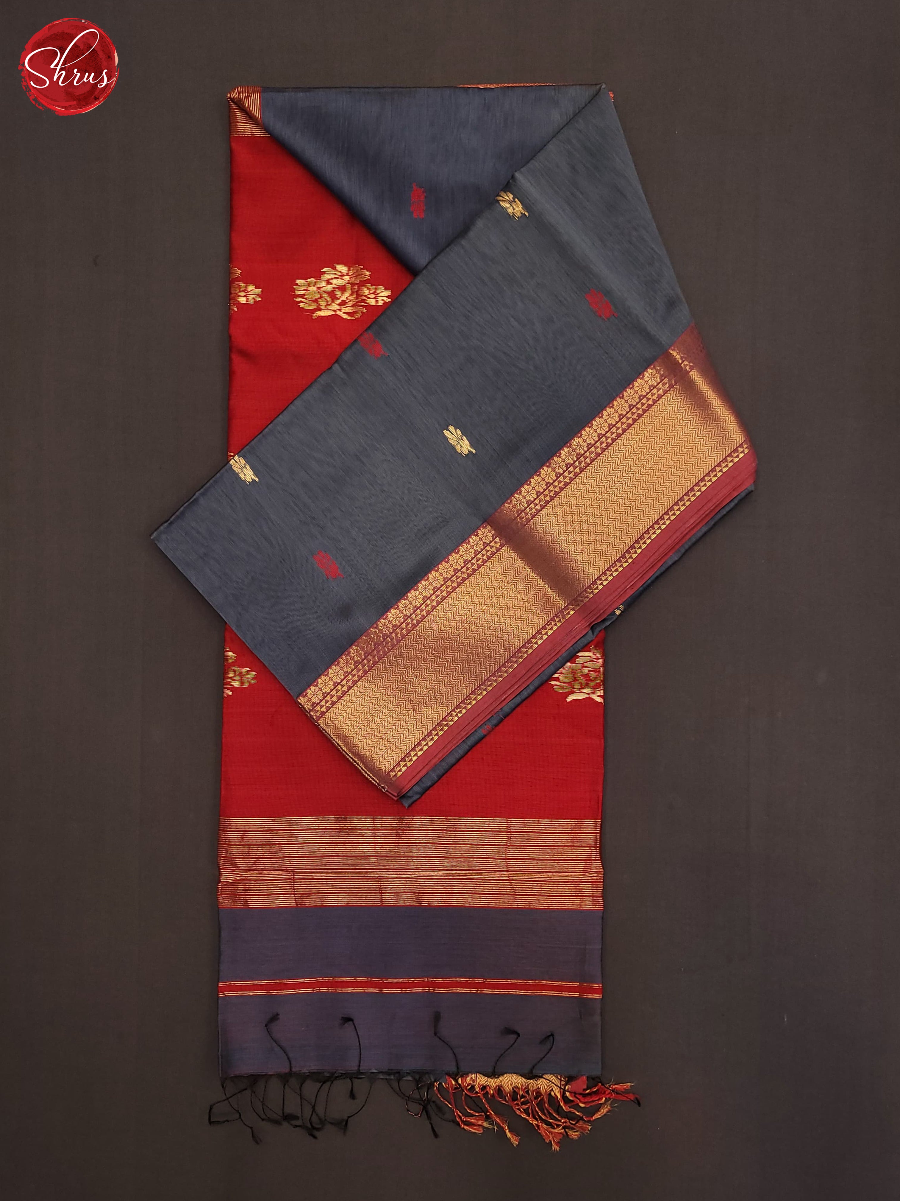 Grey & Red - Maheshwari silkcotton Saree - Shop on ShrusEternity.com