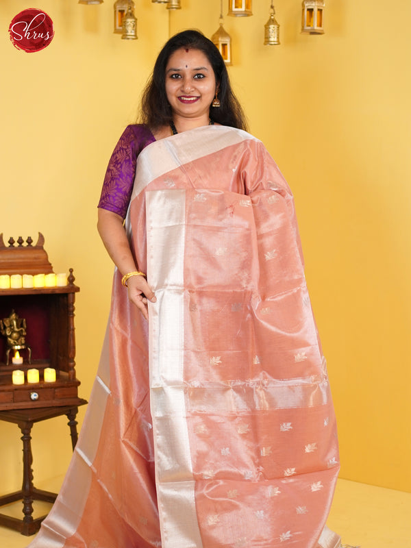 Peach(Single Tone) - Maheshwari silkcotton Saree - Shop on ShrusEternity.com