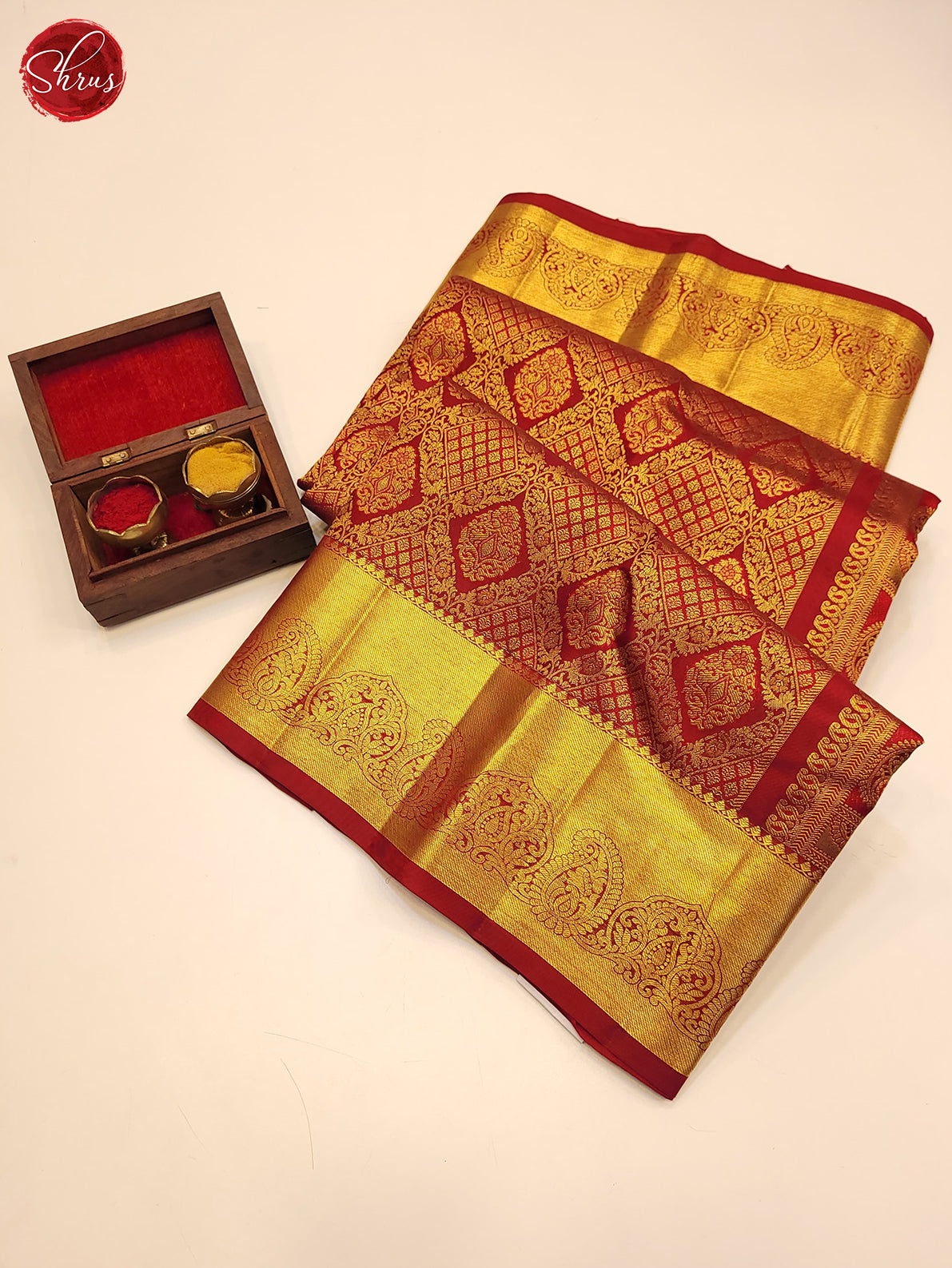 Red(SIngle Tone) - Kanchipuram Silk Saree - Shop on ShrusEternity.com