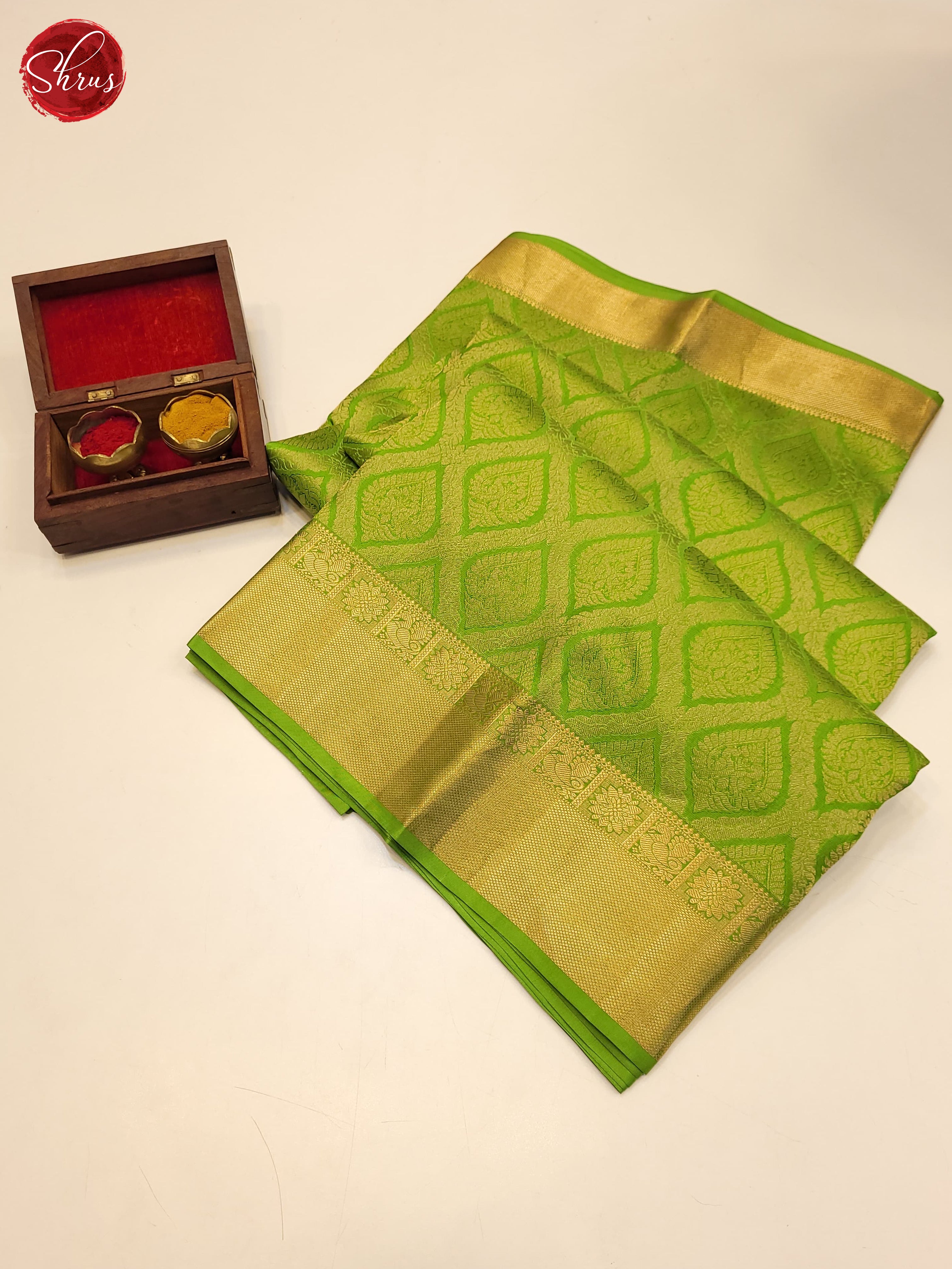 Green(Single Tone)  - Kanchipuram silk Saree - Shop on ShrusEternity.com