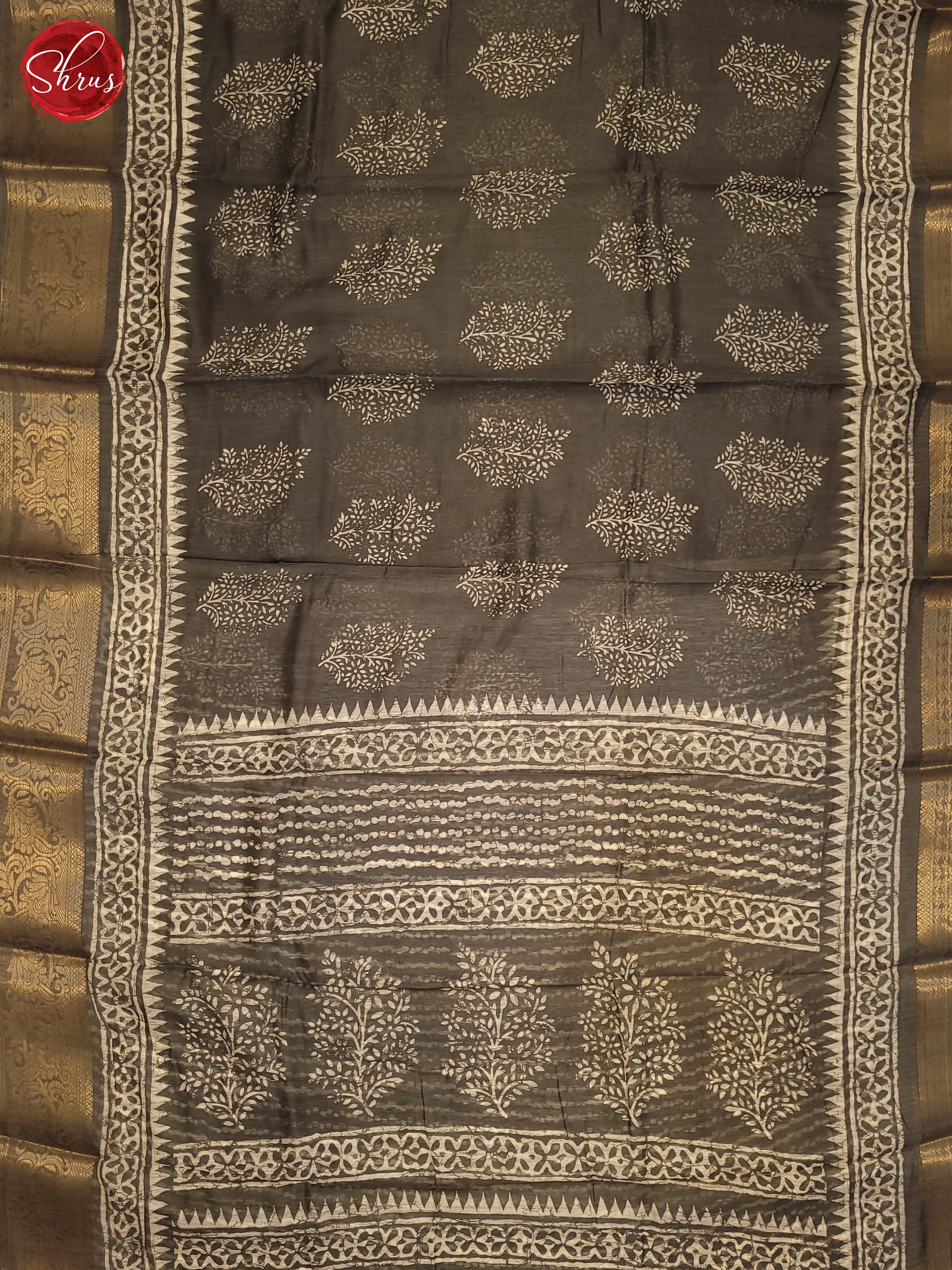 Grey(Single Tone)- Semi Matka Saree - Shop on ShrusEternity.com