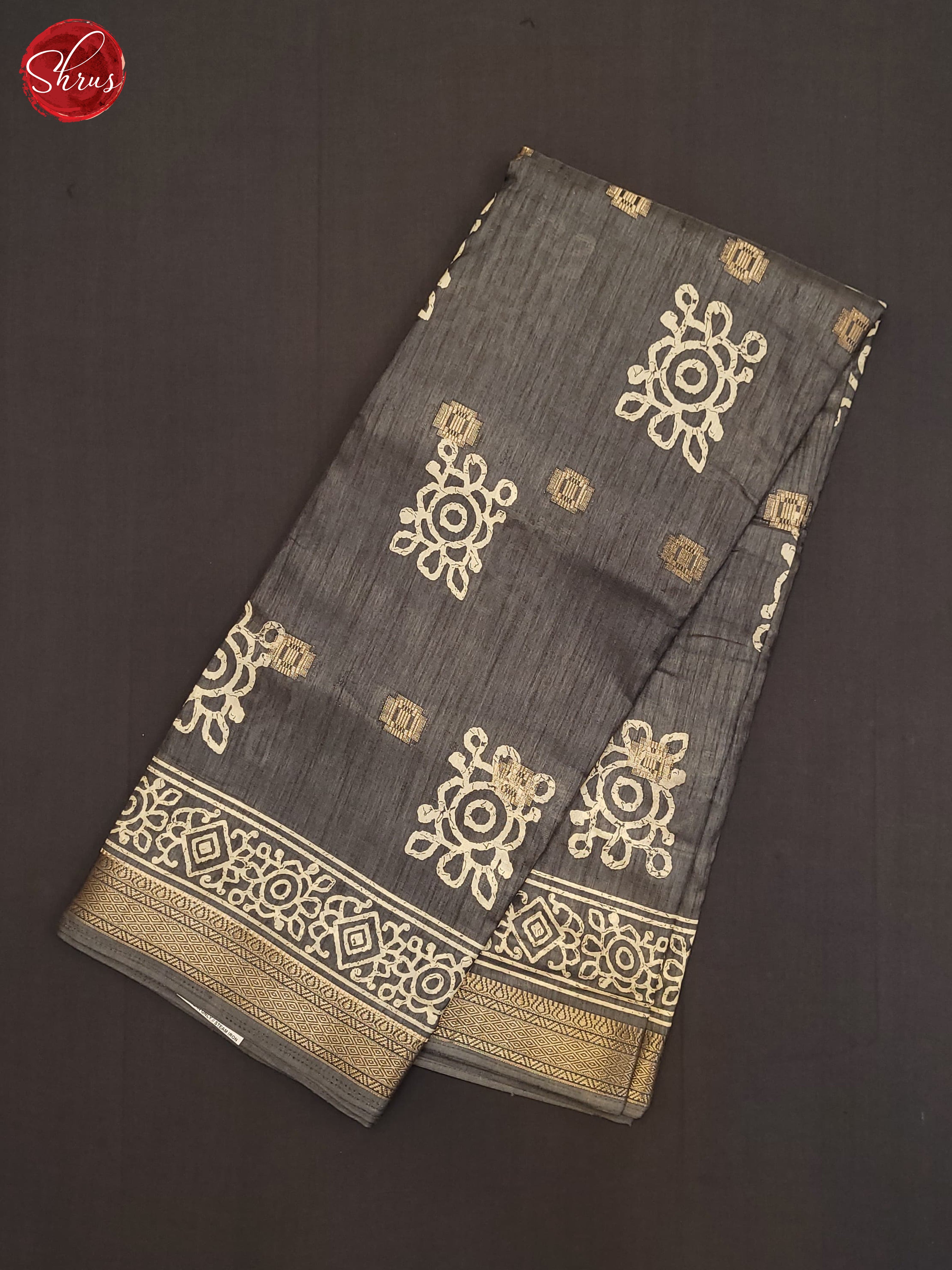 Grey(Single tone) - Semi Crepe Saree - Shop on ShrusEternity.com