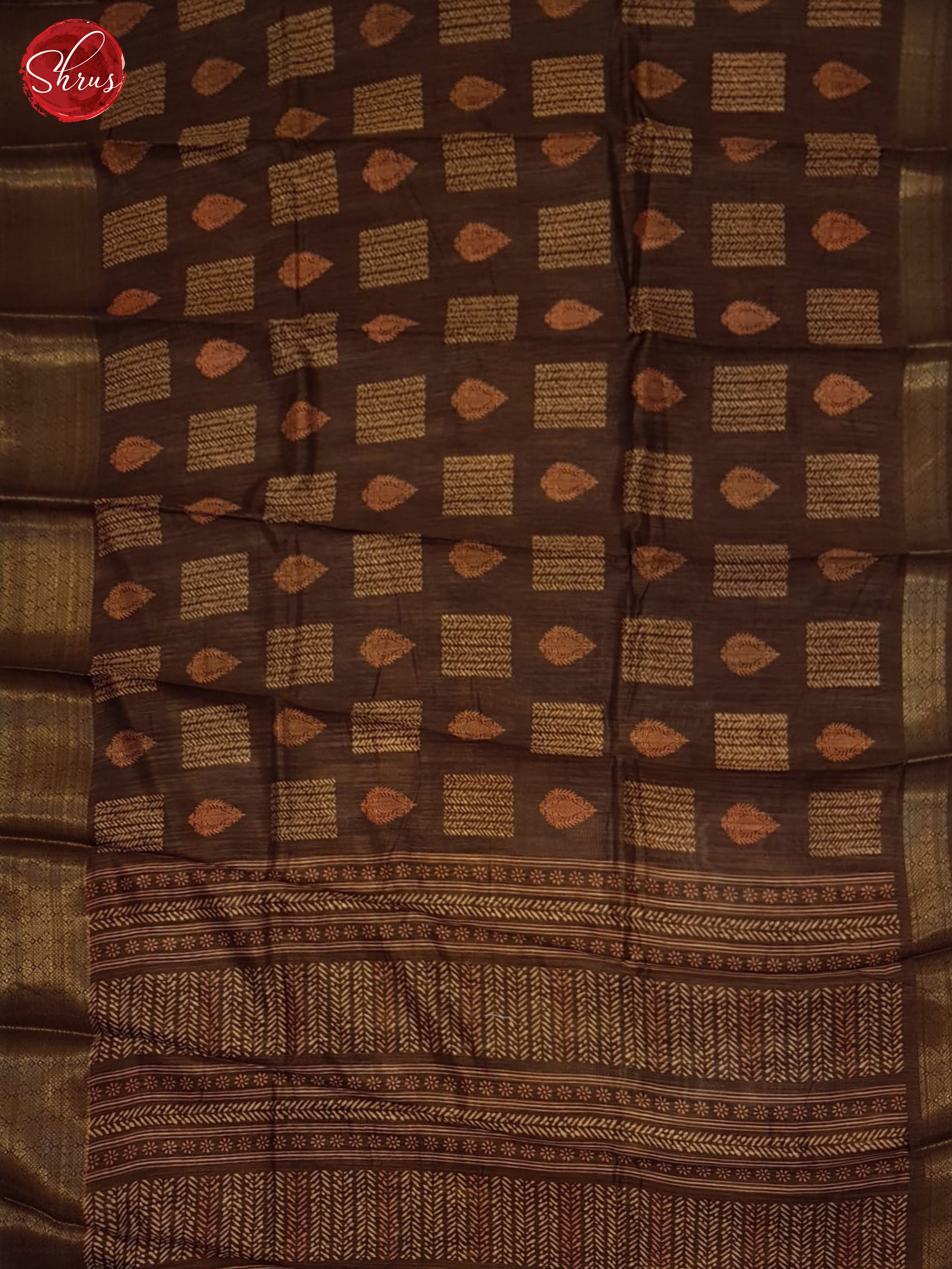 Brown(Single Tone) - Semi Crepe Saree - Shop on ShrusEternity.com