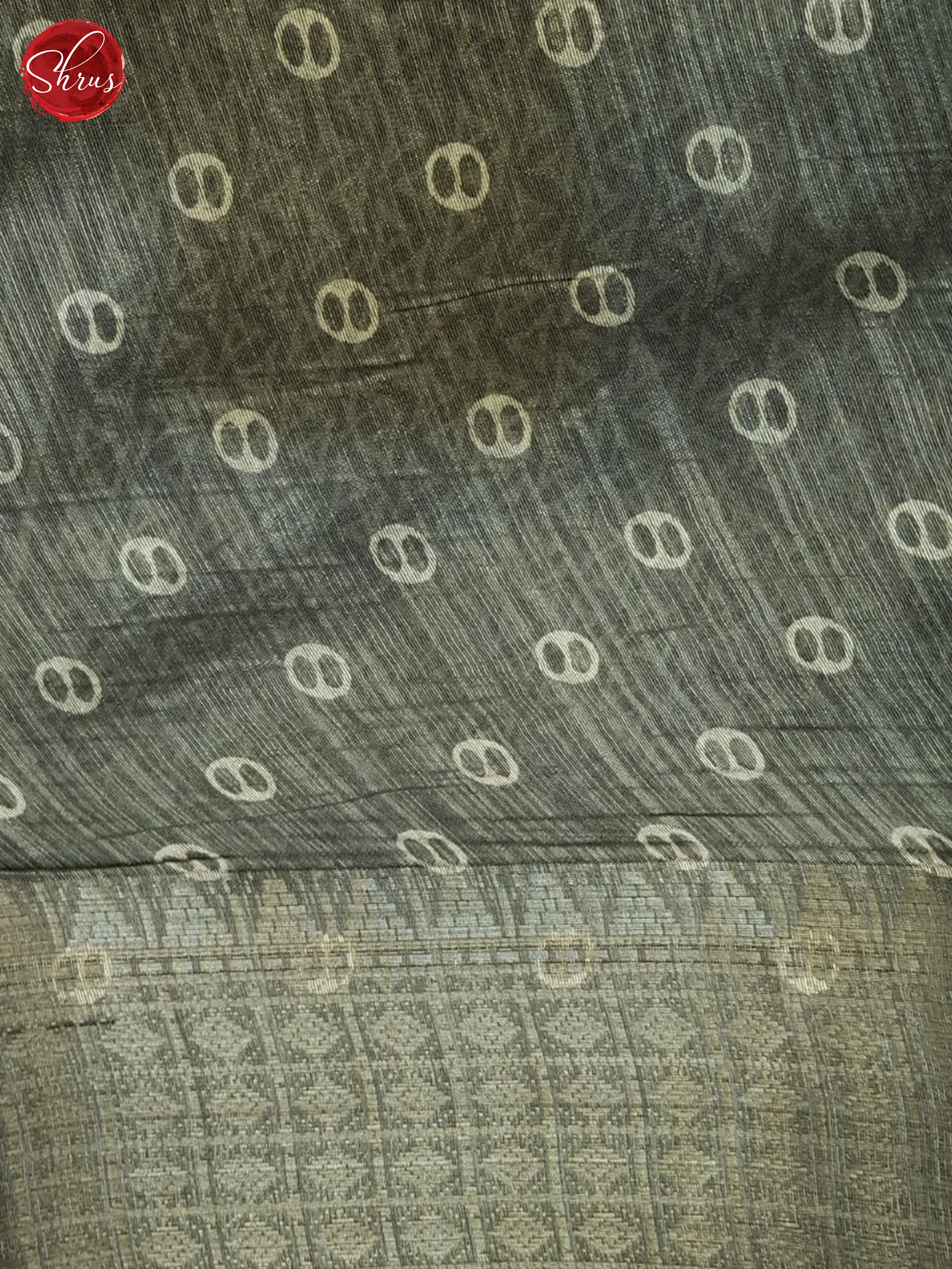 Grey(Single Tone) - Semi crepe Saree - Shop on ShrusEternity.com