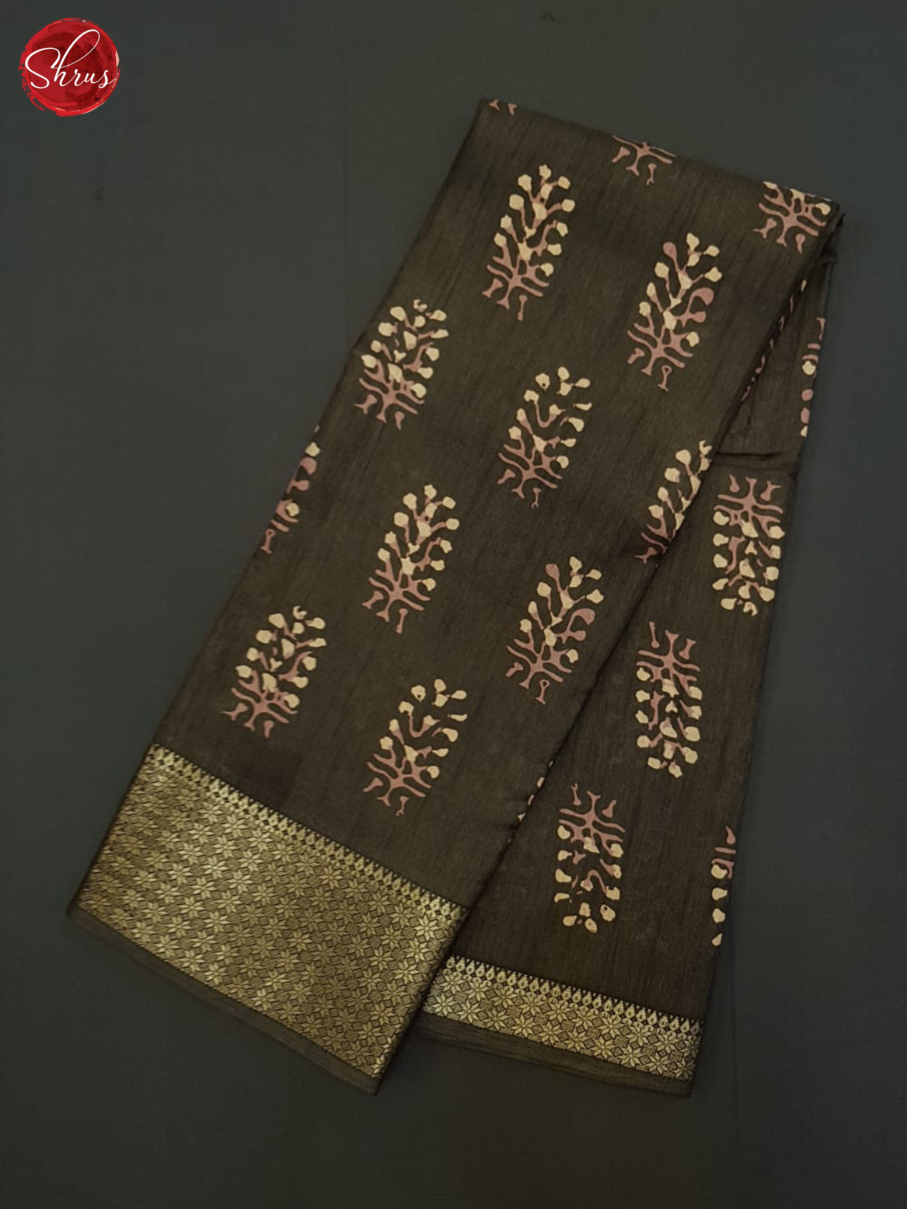 Brown(Single Tone) - Semi Crepe Saree - Shop on ShrusEternity.com