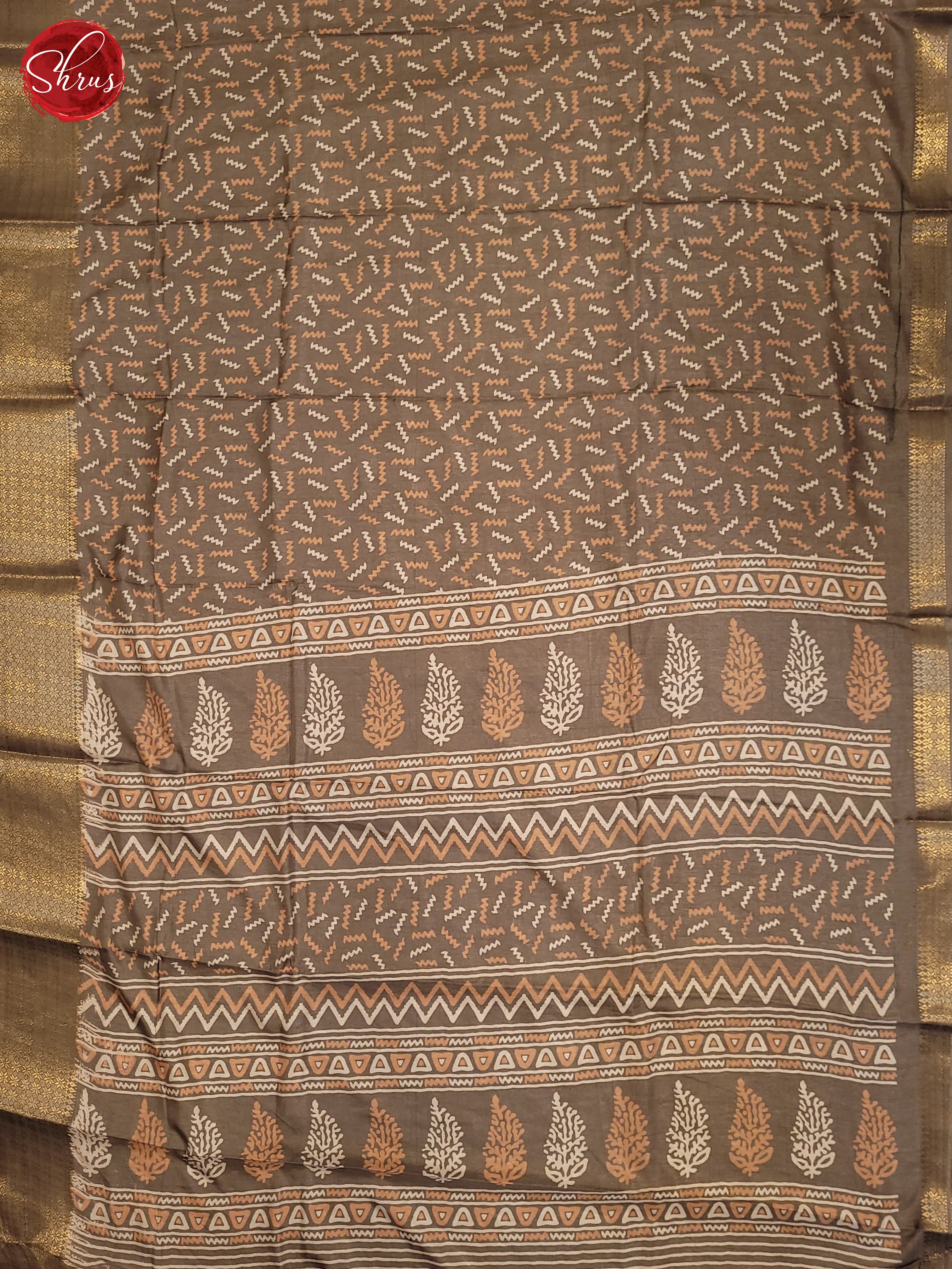 Brown(SIngle Tone)- Semi Crepe Saree - Shop on ShrusEternity.com