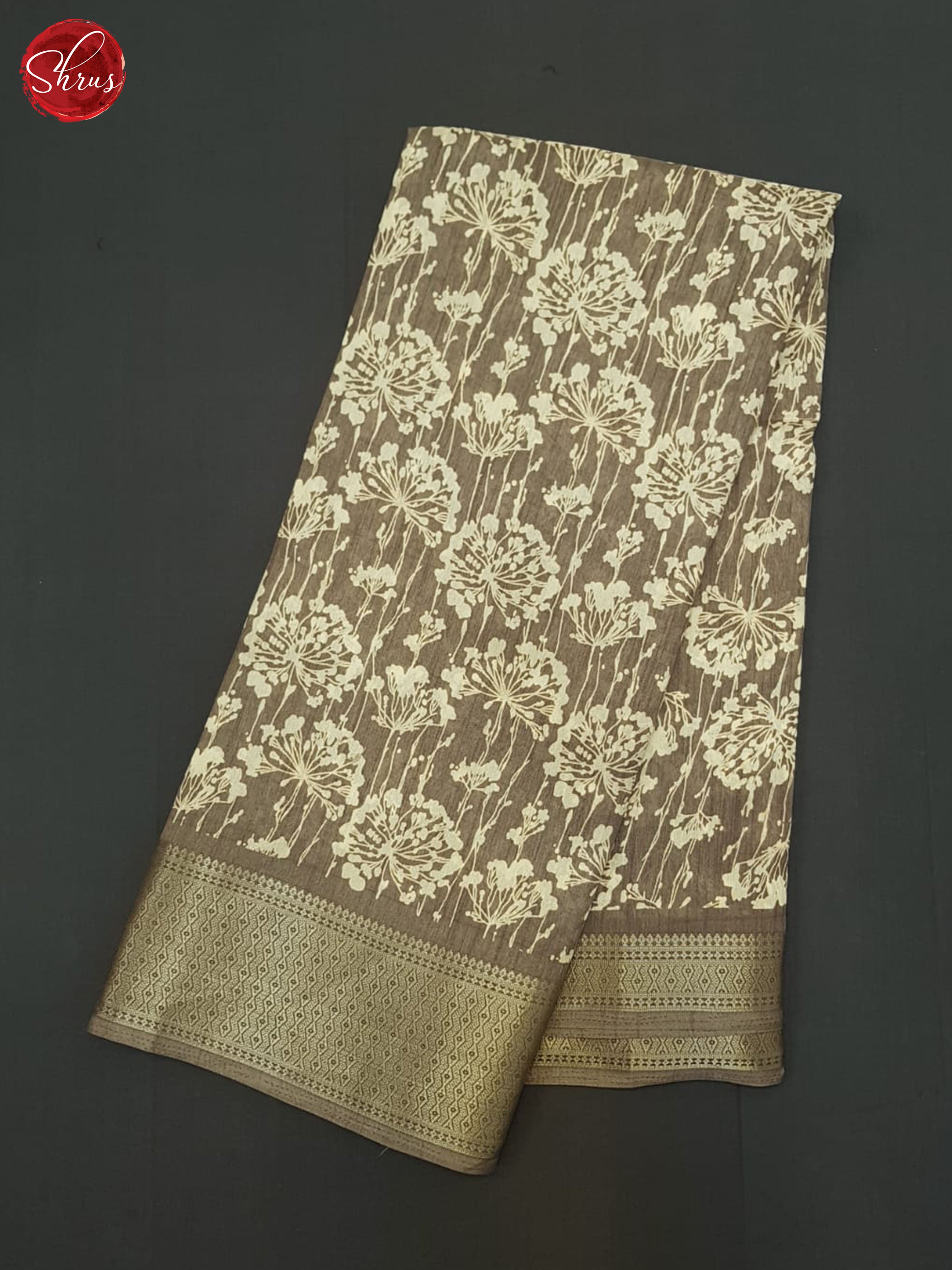 Grey(SIngle Tone) - Semi Crepe Saree - Shop on ShrusEternity.com