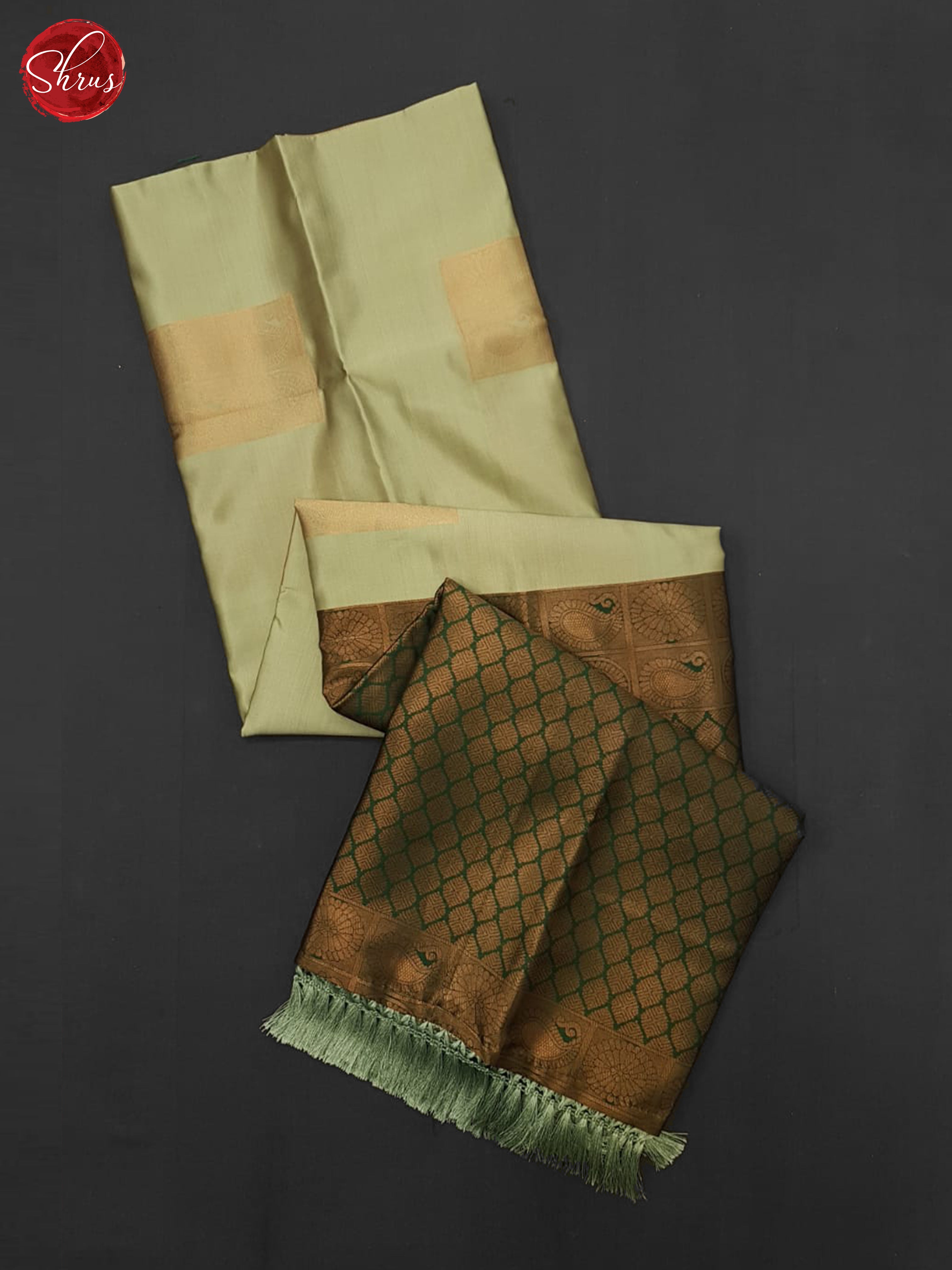 Elachi Green And Green- Semi Soft Silk Saree - Shop on ShrusEternity.com