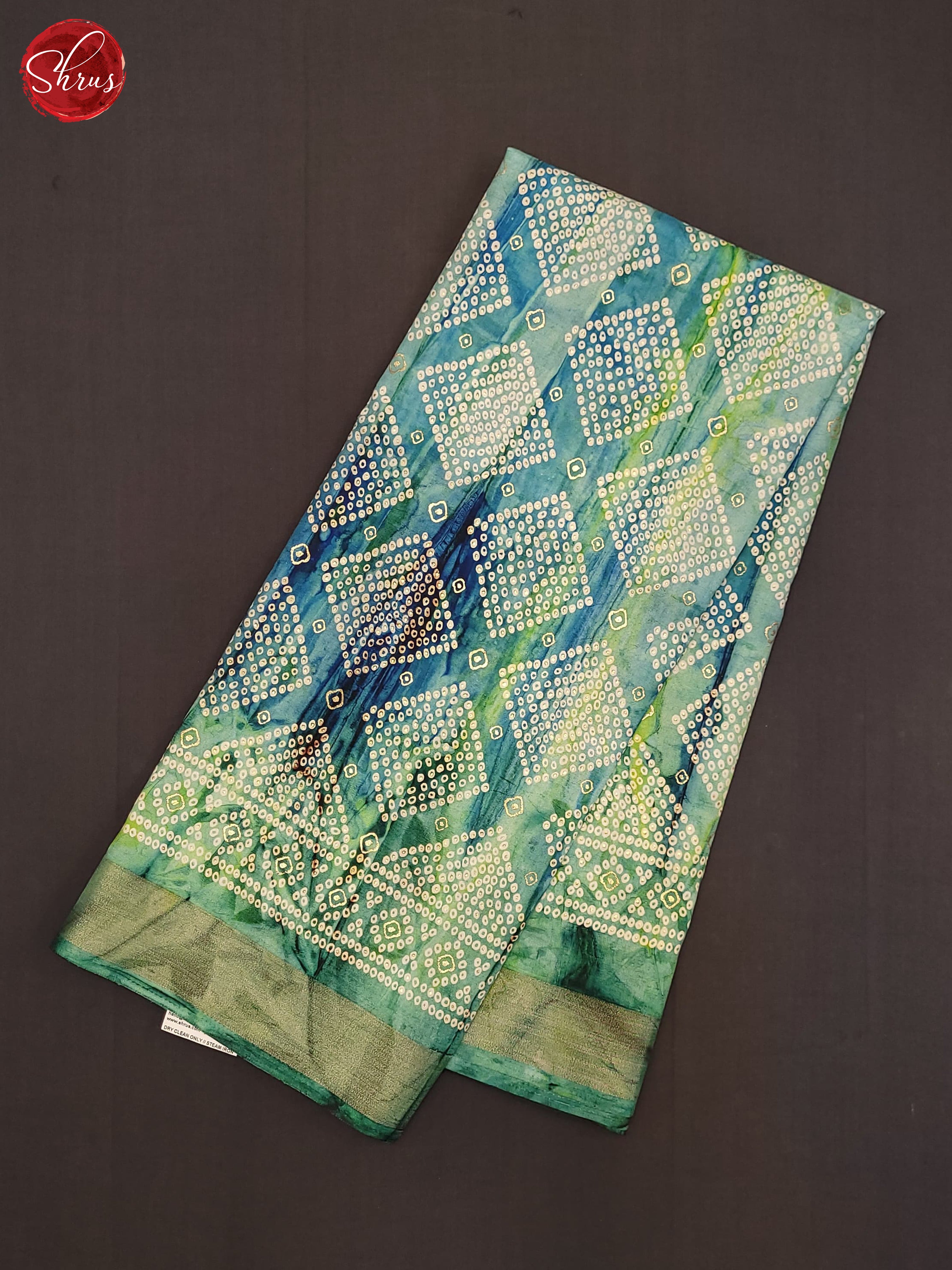 Green(Single Tone) - Semi Crepe Saree - Shop on ShrusEternity.com