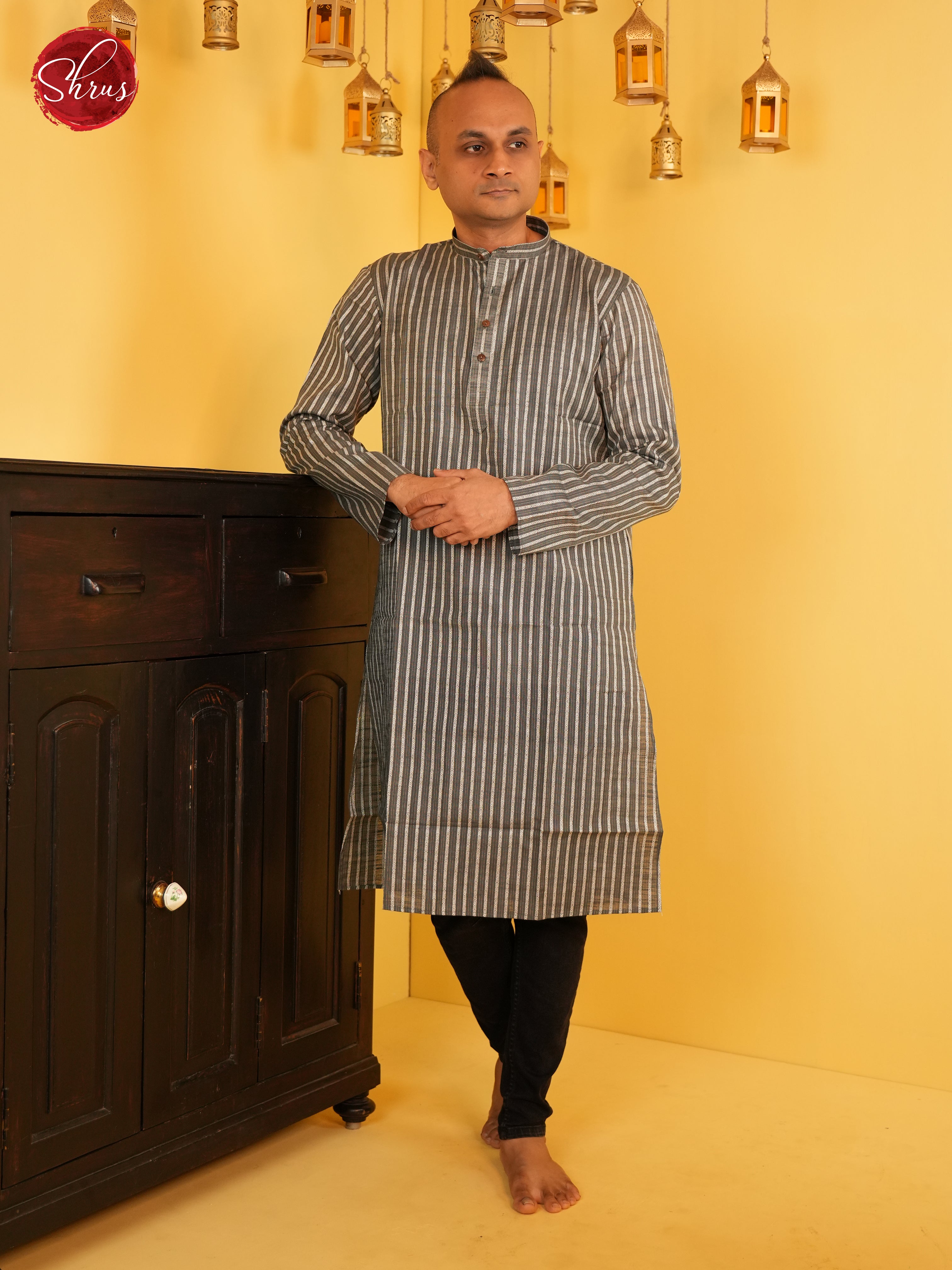 BJS16085 - Readymade Mens Kurta - Shop on ShrusEternity.com