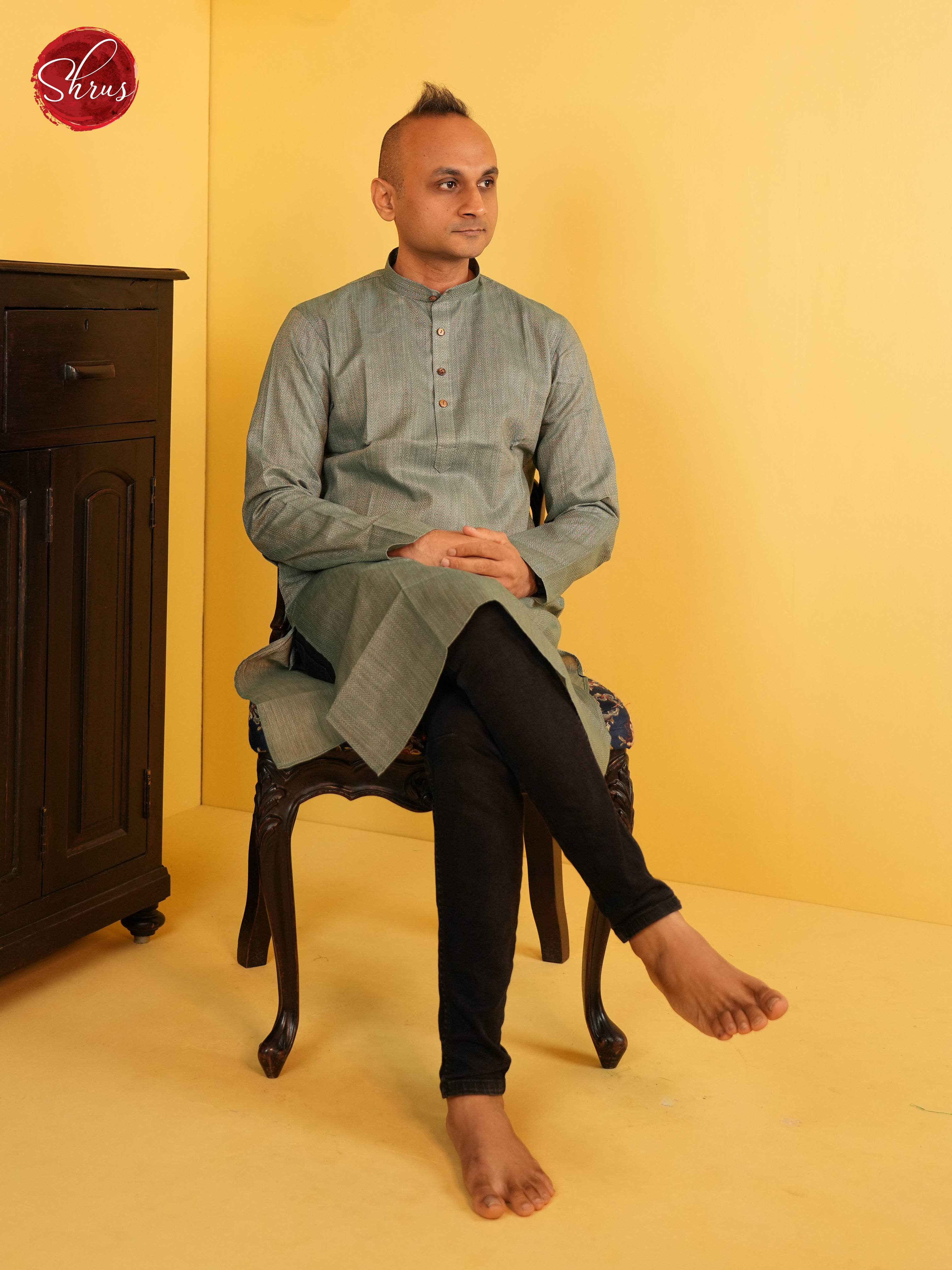 BJS16149 - Readymade Mens Kurta - Shop on ShrusEternity.com