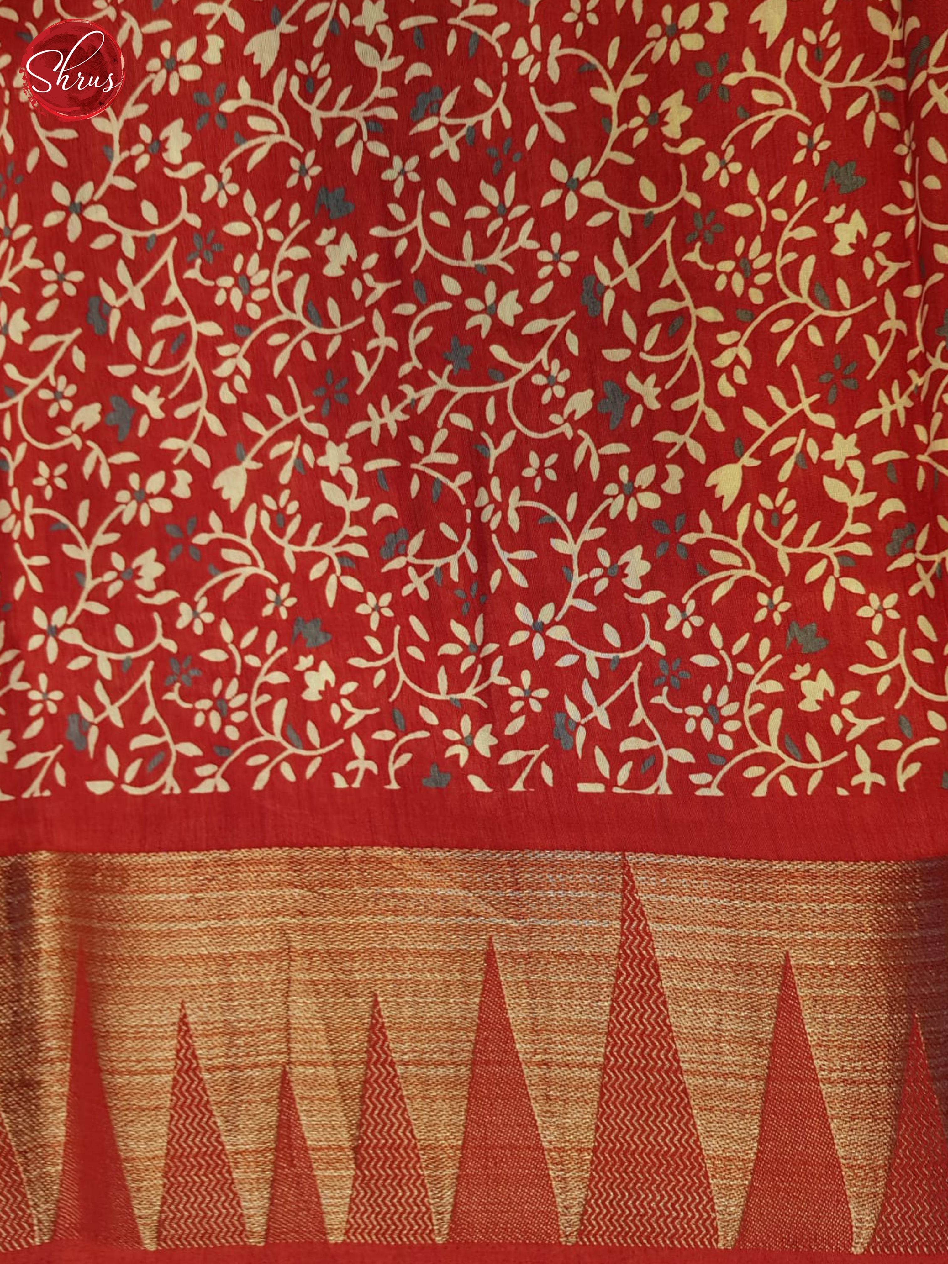 Red(Single tone) - Semi crepe Saree - Shop on ShrusEternity.com