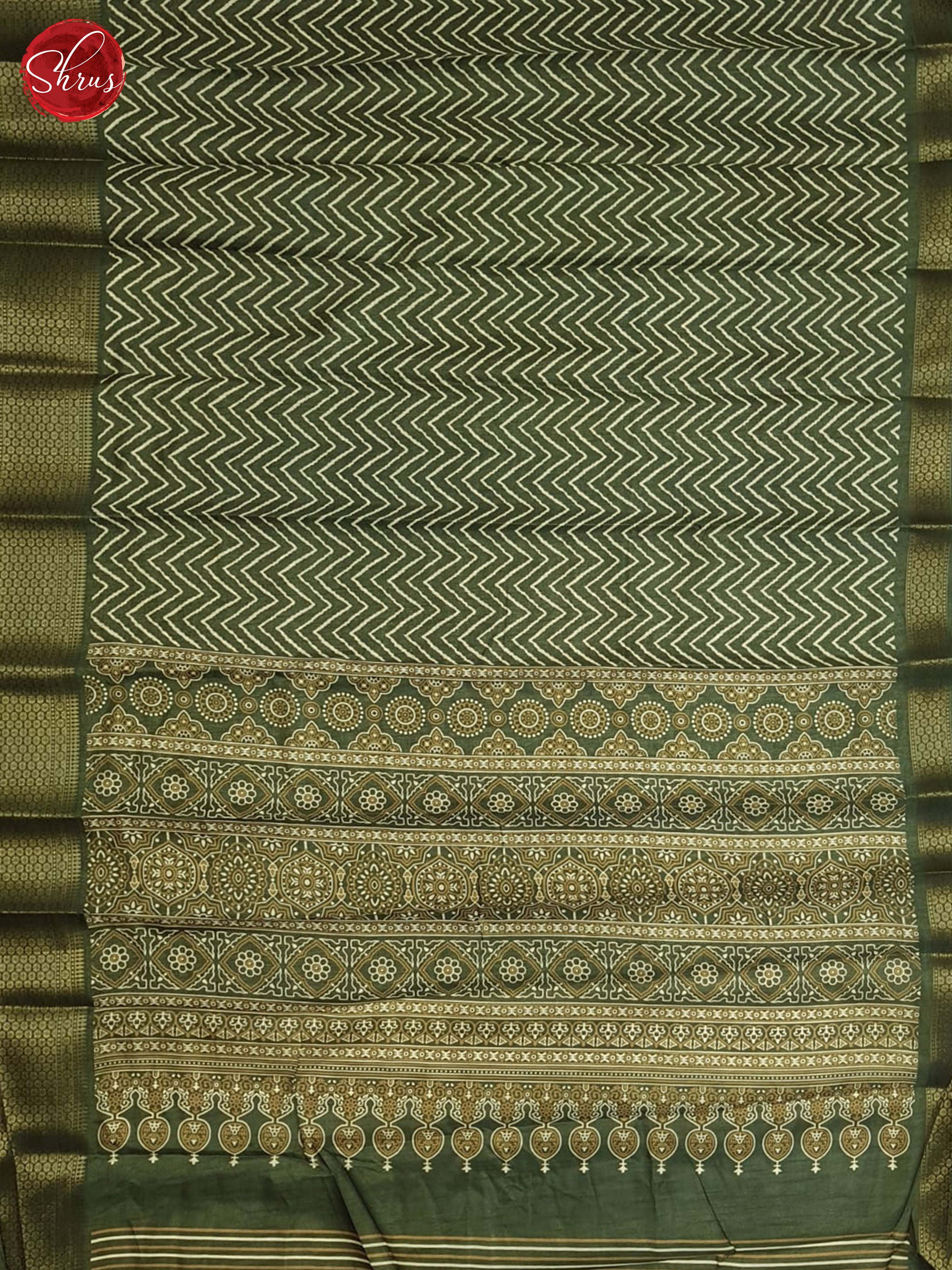 Green(single tone)- Semi crepe saree - Shop on ShrusEternity.com