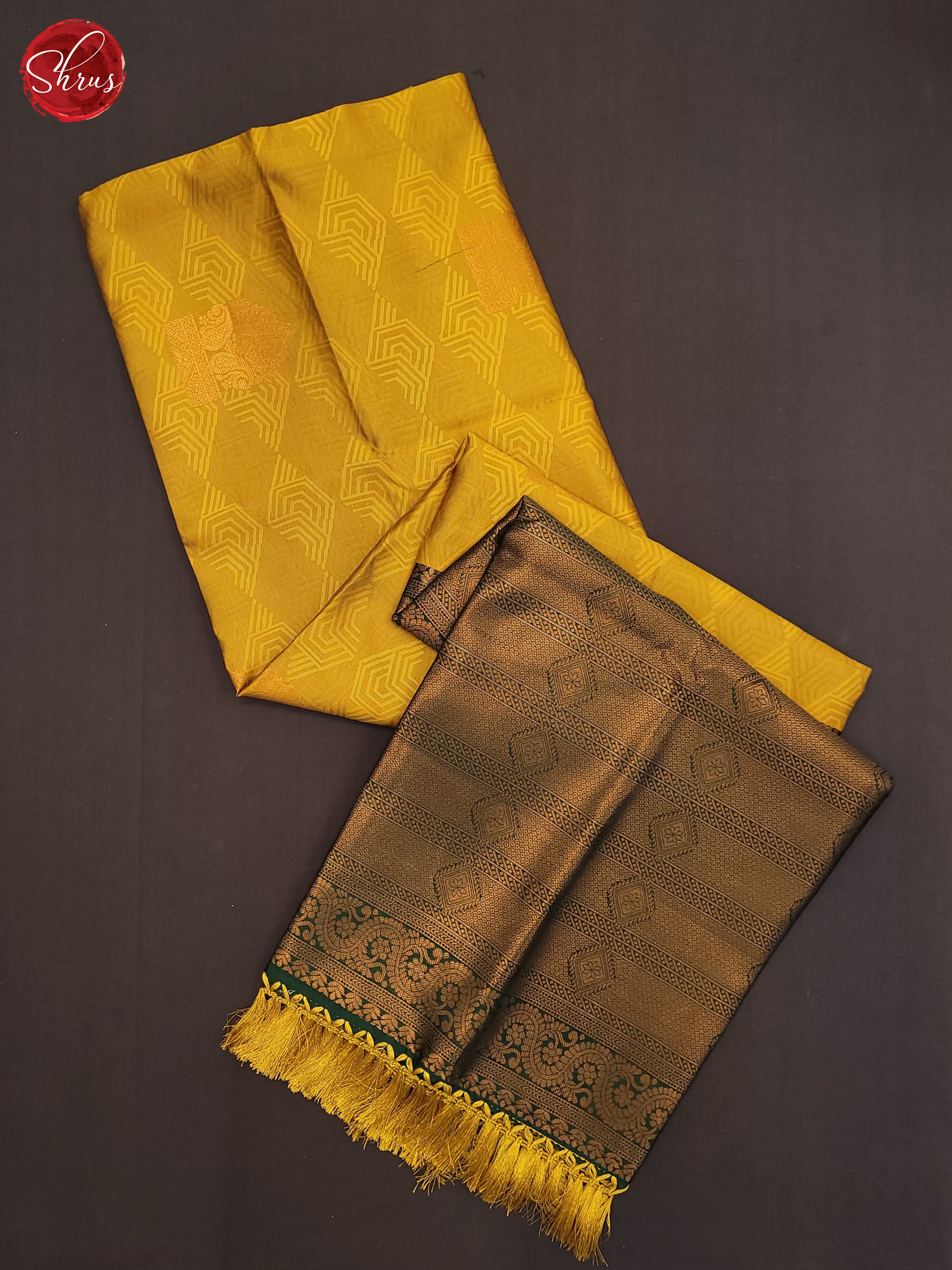 Mathulir Green & Green - Semi Softsilk Saree - Shop on ShrusEternity.com