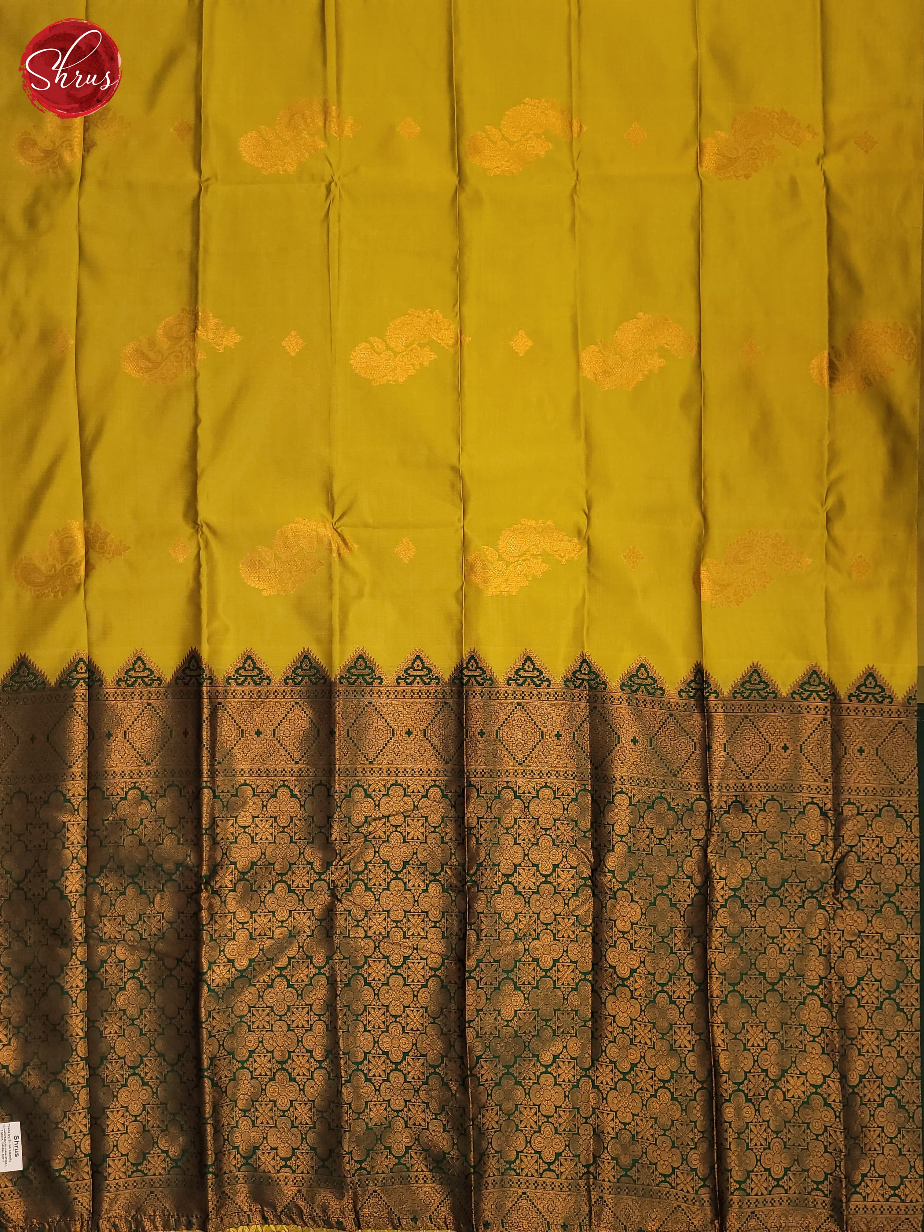 Mathulir Green & Green - Semi Soft Silk Saree - Shop on ShrusEternity.com