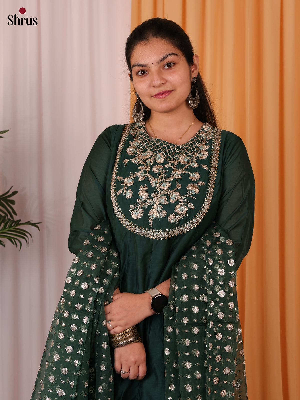 Green -3pc embroidered Readymade Suits