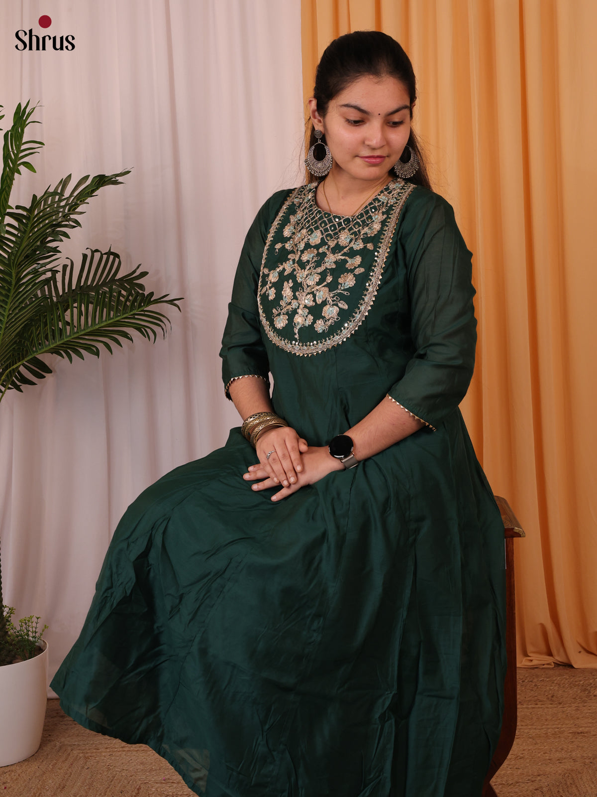 Green -3pc embroidered Readymade Suits