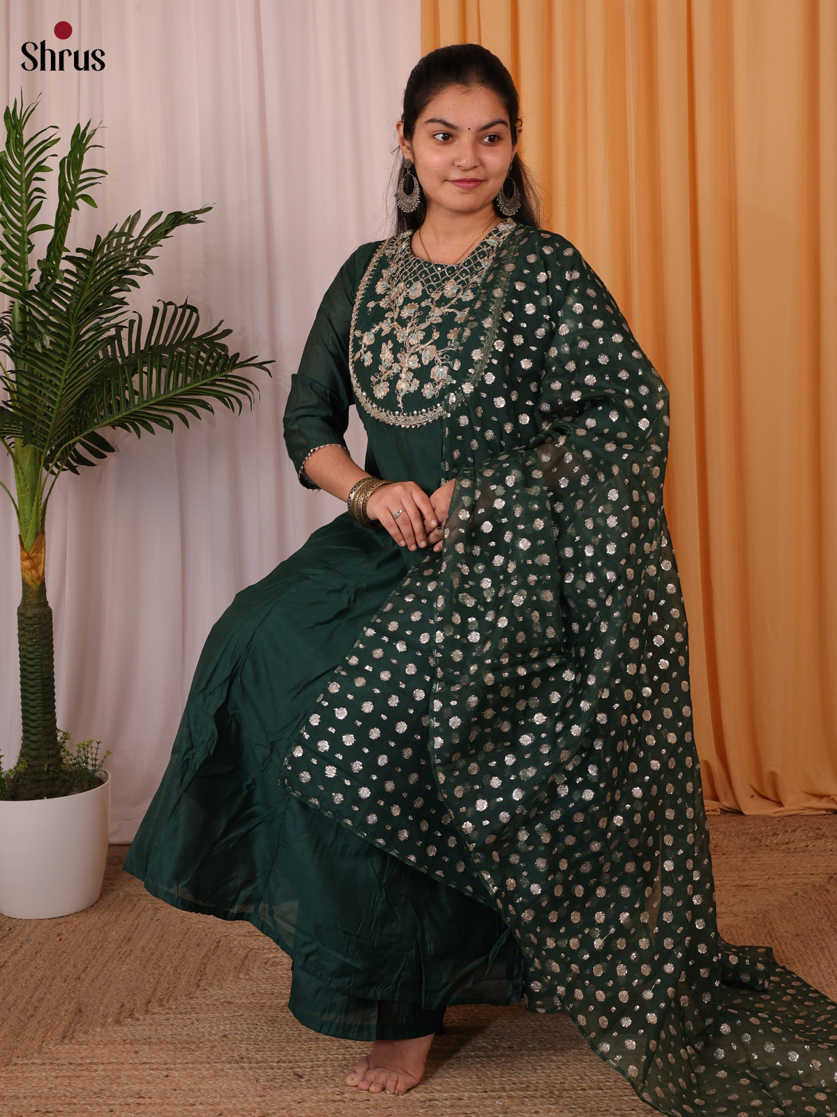 Green -3pc embroidered Readymade Suits