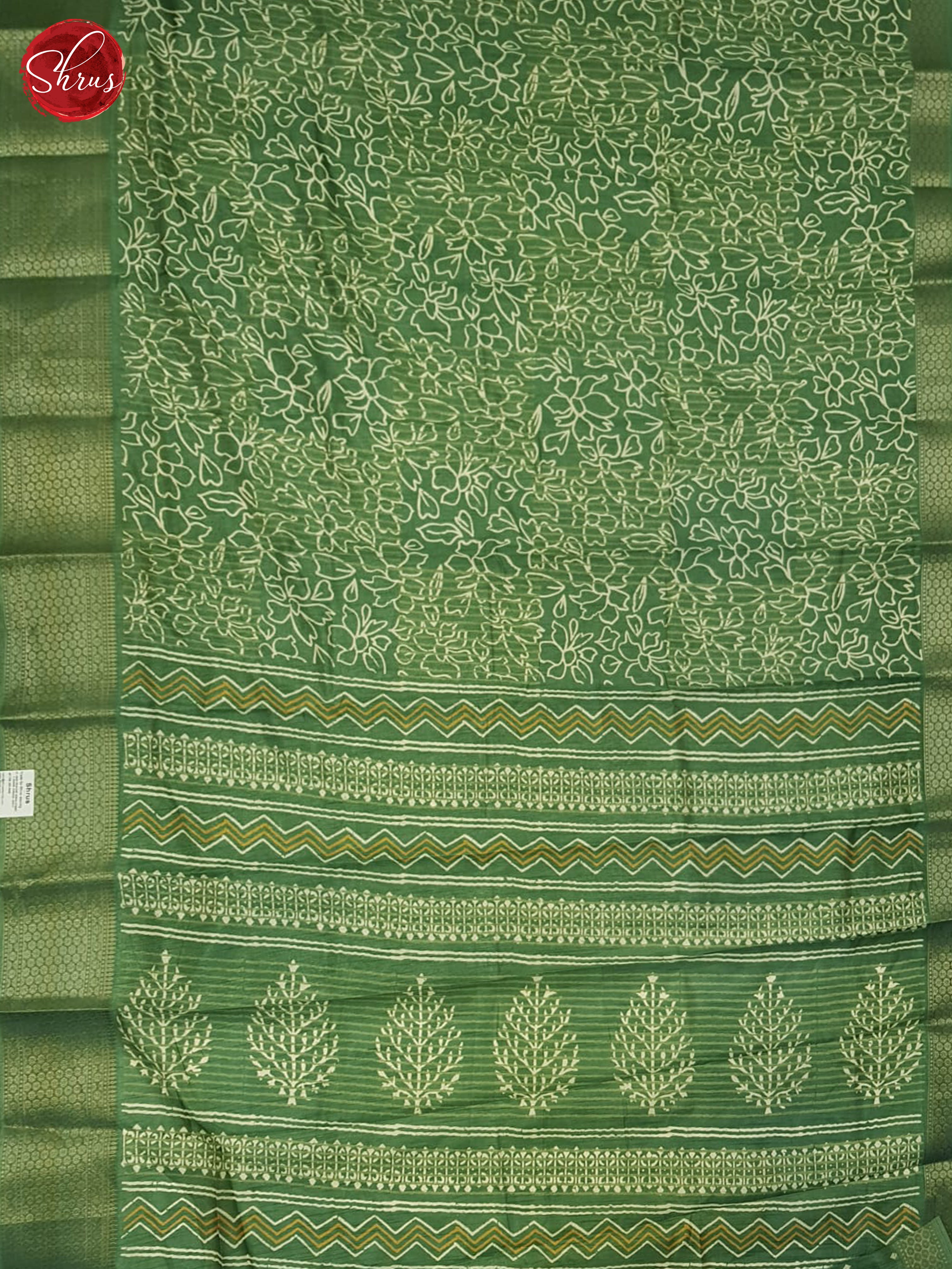 Green(Single Tone) - Semi Crepe Saree - Shop on ShrusEternity.com