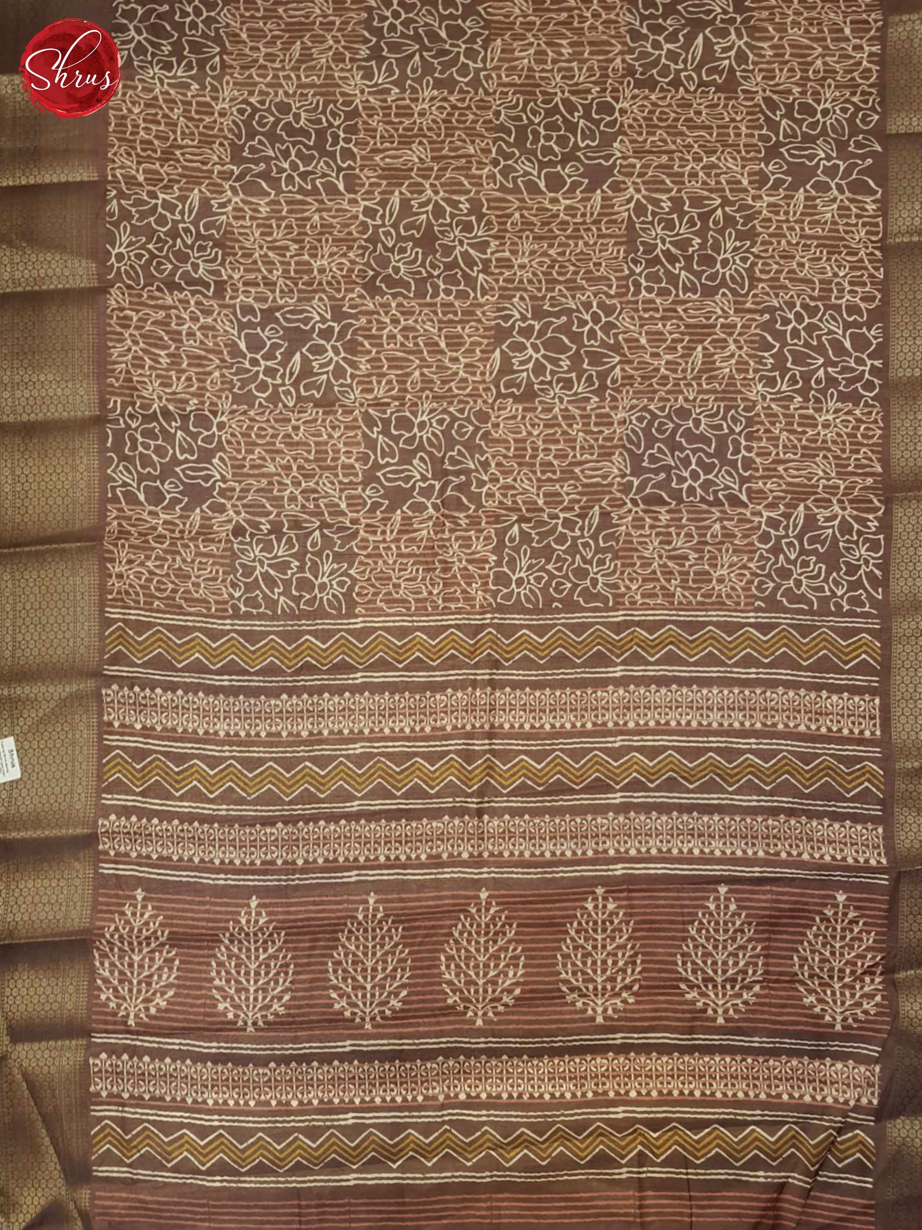 Brown(Single Tone) - Semi Crepe Saree - Shop on ShrusEternity.com