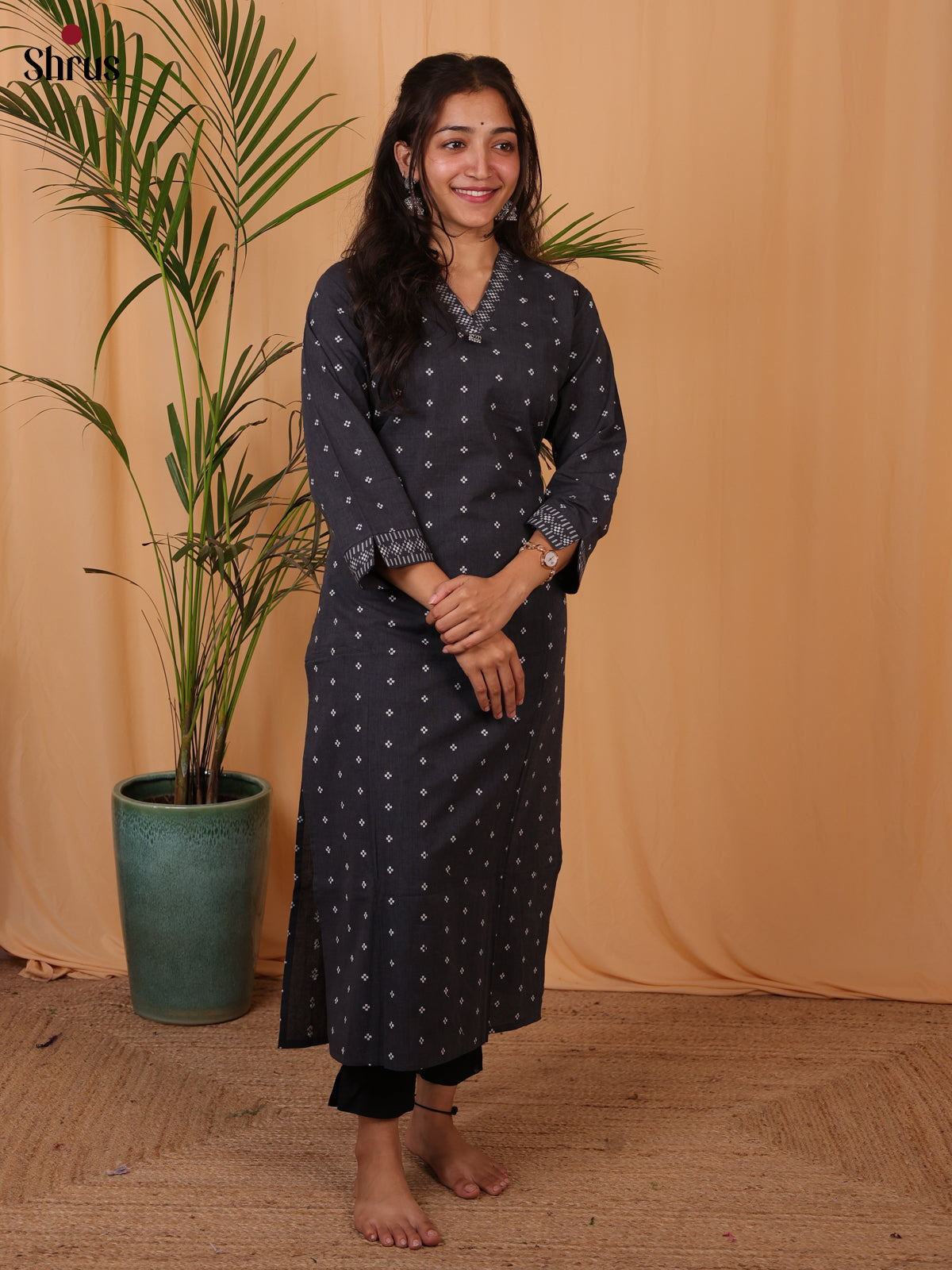 BJS25247 - Readymade Suits - Shop on ShrusEternity.com