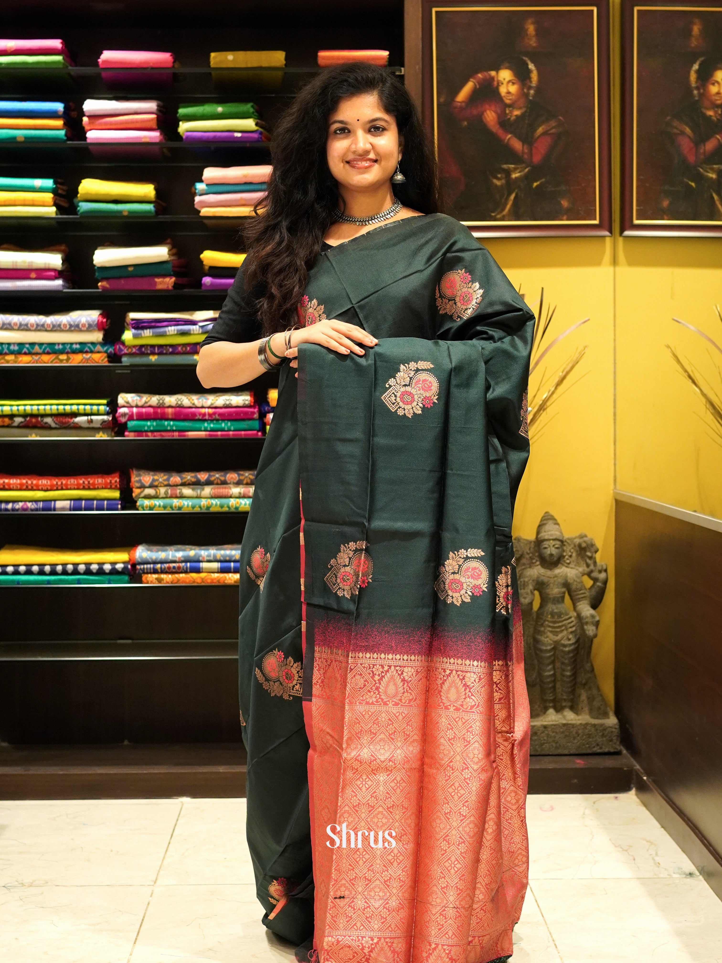 Green And Pink- Semi soft Silk saree