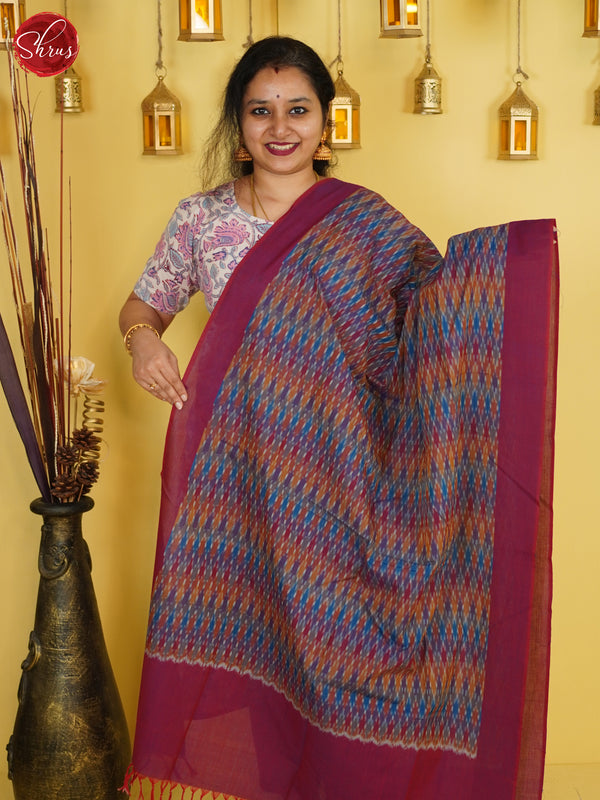 Mulmul Navata Wine dupatta main image 1