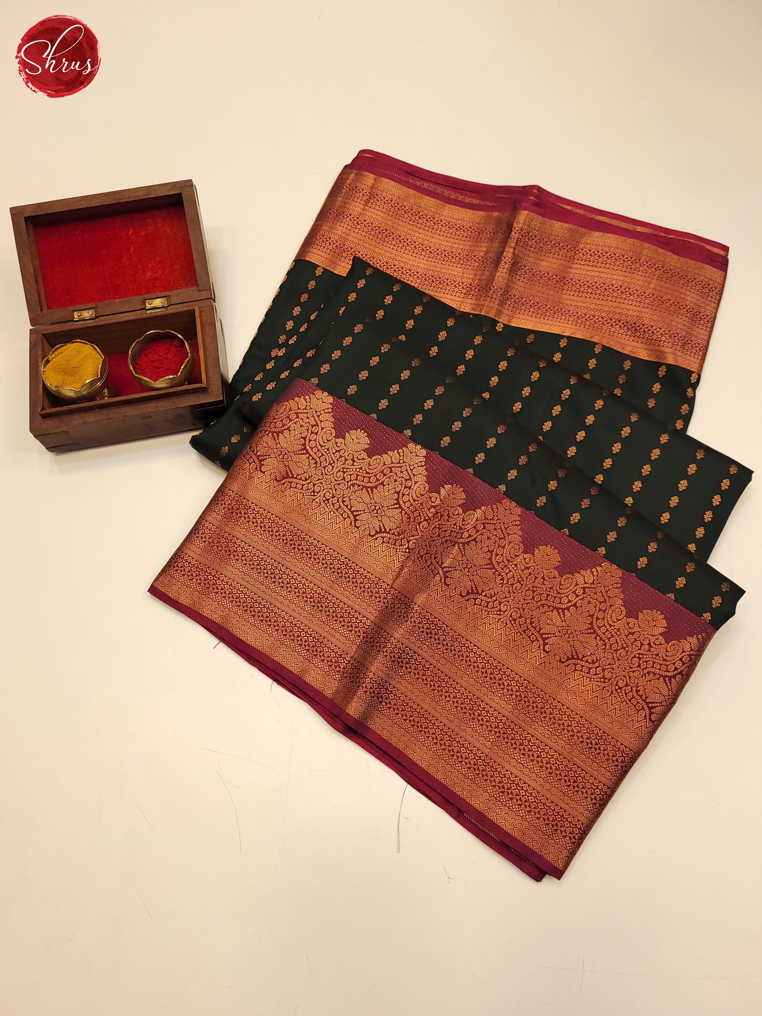 BJS28210 - Kanchipuram silk Saree - Shop on ShrusEternity.com