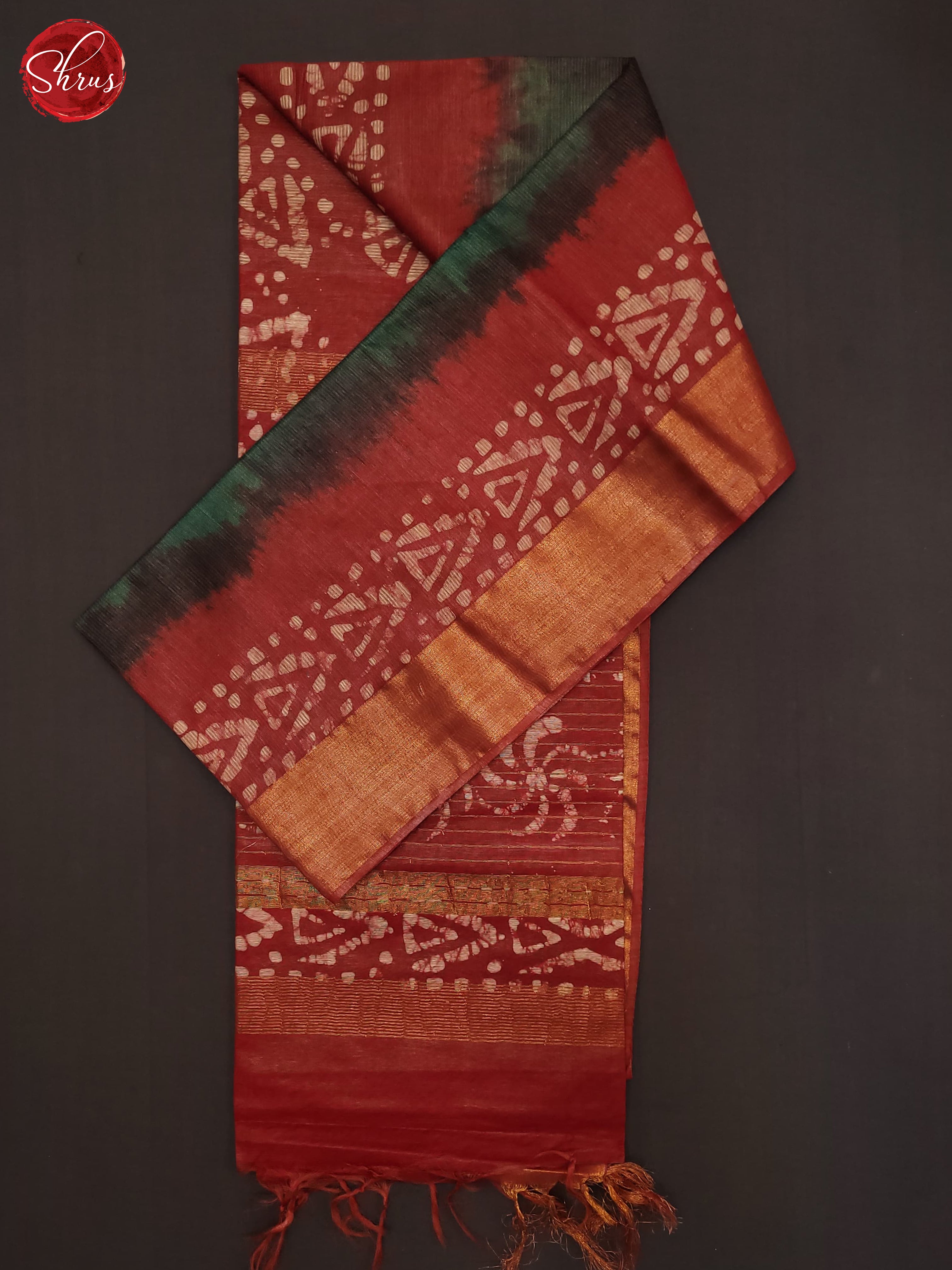 Green & Red - Bhatik Saree - Shop on ShrusEternity.com