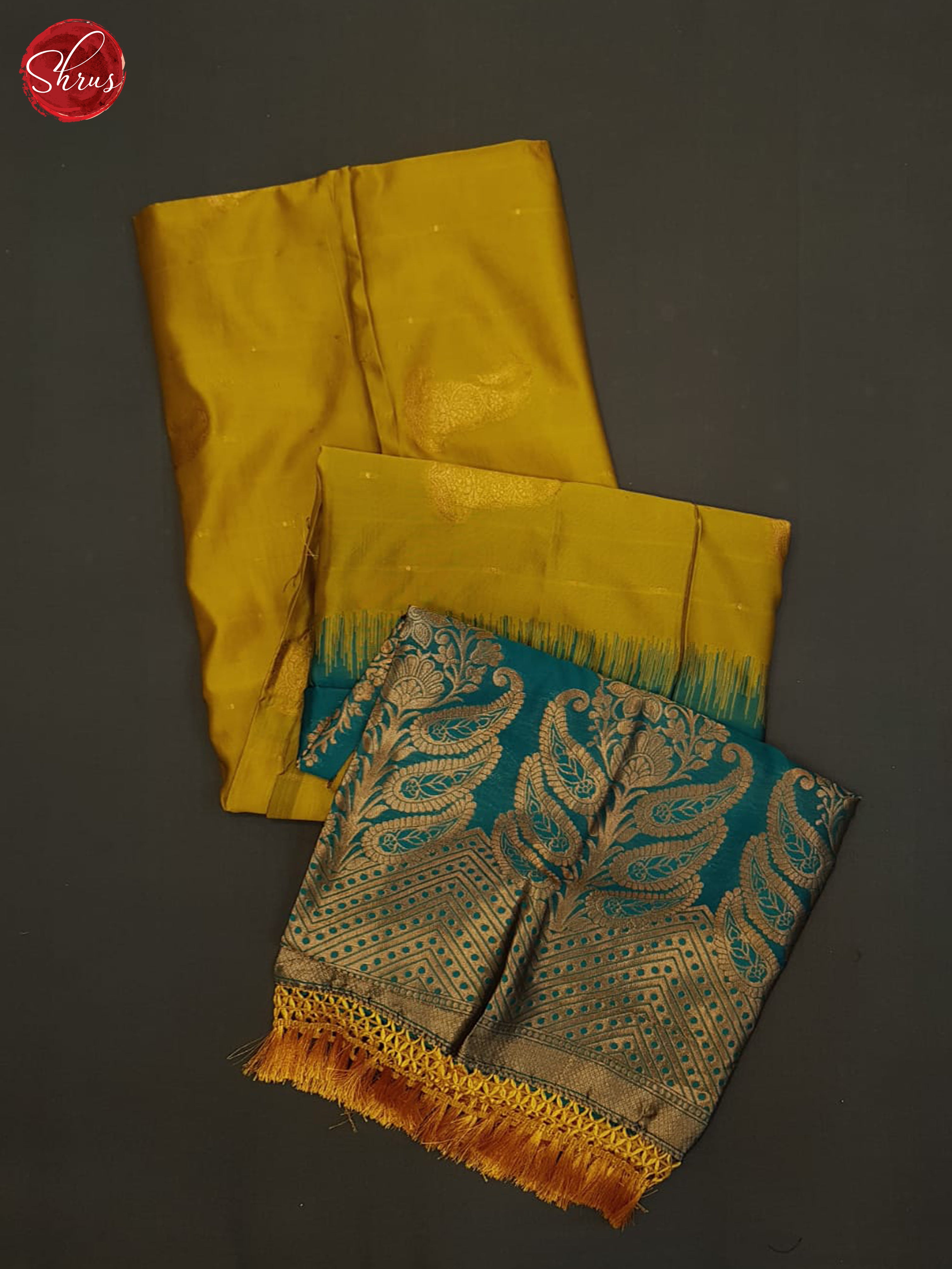 Mustard And Green-Semi soft silk saree - Shop on ShrusEternity.com