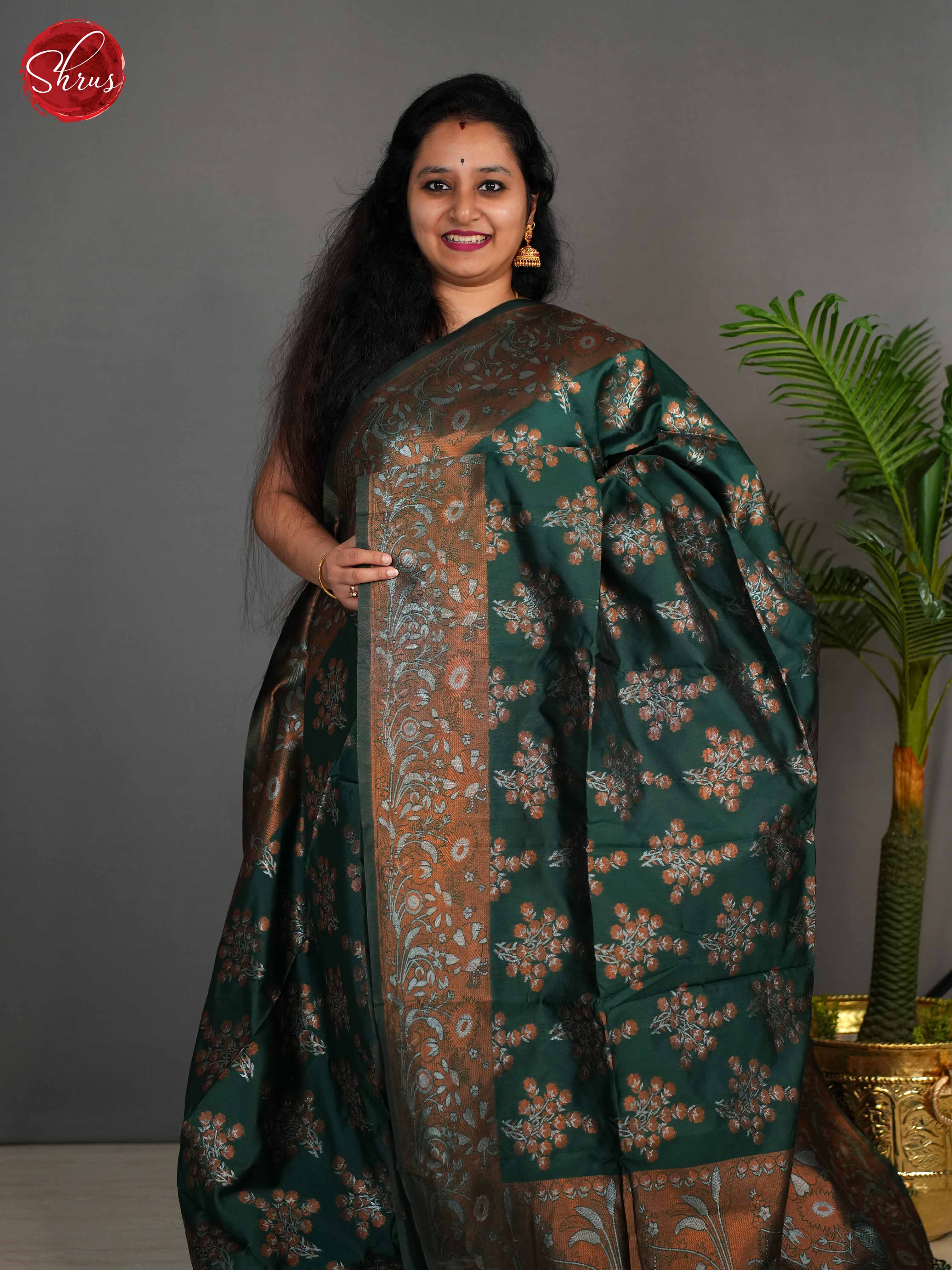 Green(Single Tone) - Semi Kanchipuram Saree - Shop on ShrusEternity.com