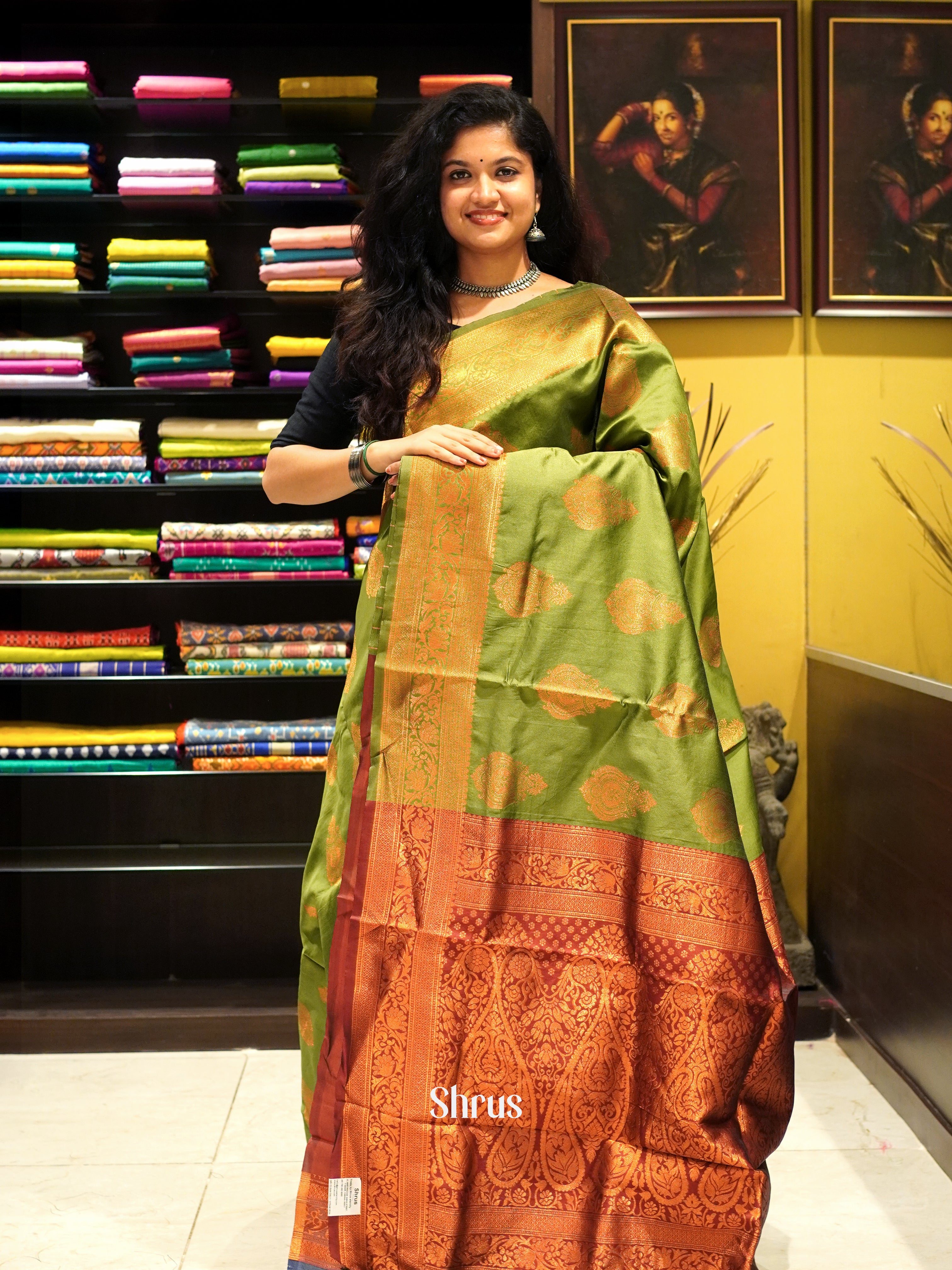 Green  & Arakku MAroon- Semi Softsilk Saree