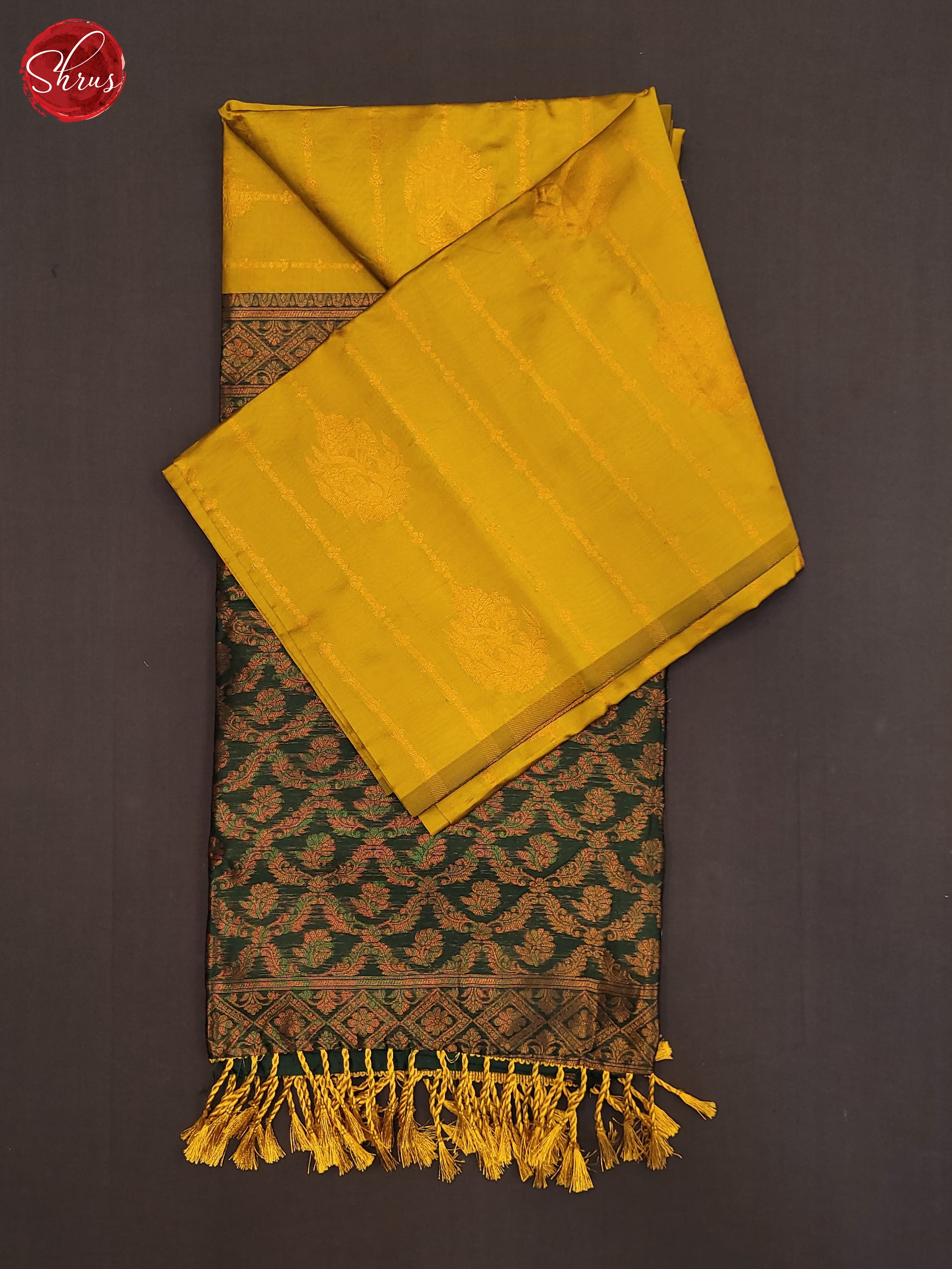 Mathulir Green & Green - Semi Softsilk Saree - Shop on ShrusEternity.com